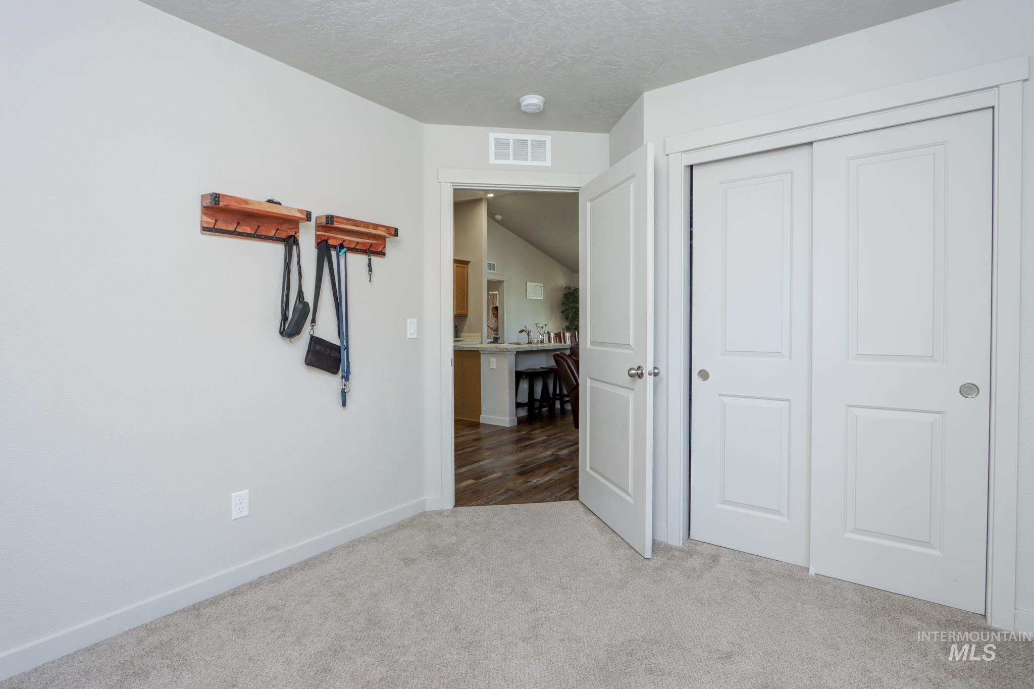 795 N Baldner Point Place, Nampa, Idaho 83651, 3 Bedrooms, 2 Bathrooms, Residential For Sale, Price $349,000,MLS 98983260