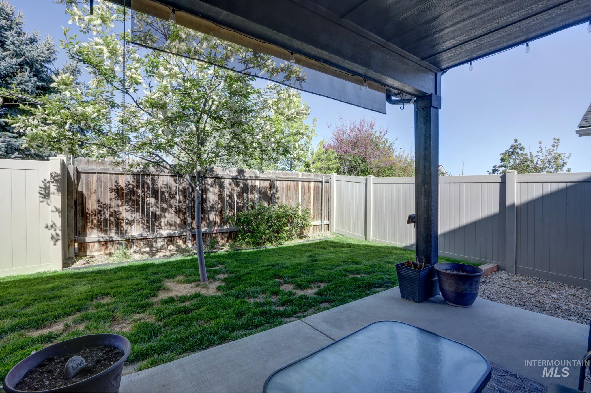 795 N Baldner Point Place, Nampa, Idaho 83651, 3 Bedrooms, 2 Bathrooms, Residential For Sale, Price $349,000,MLS 98983260