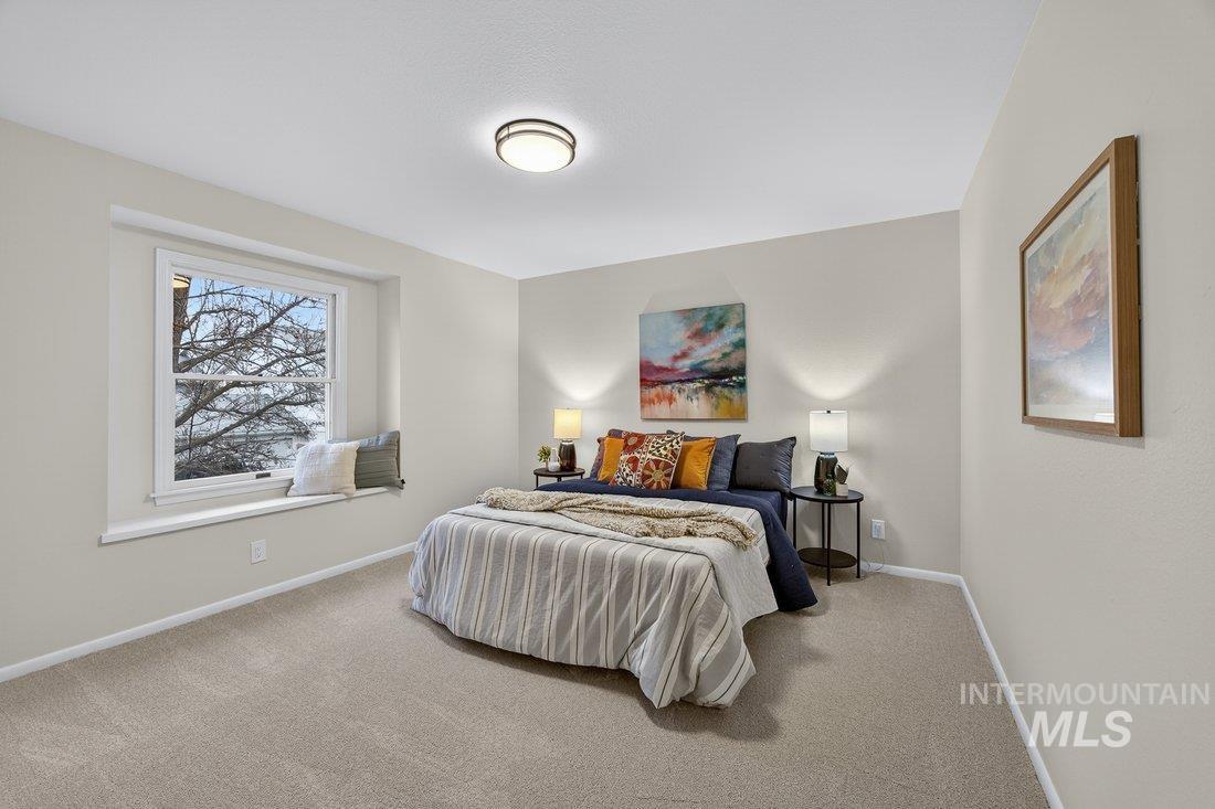 1549 E Lenz Lane, Boise, Idaho 83712, 3 Bedrooms, 2.5 Bathrooms, Residential For Sale, Price $750,000,MLS 98983262