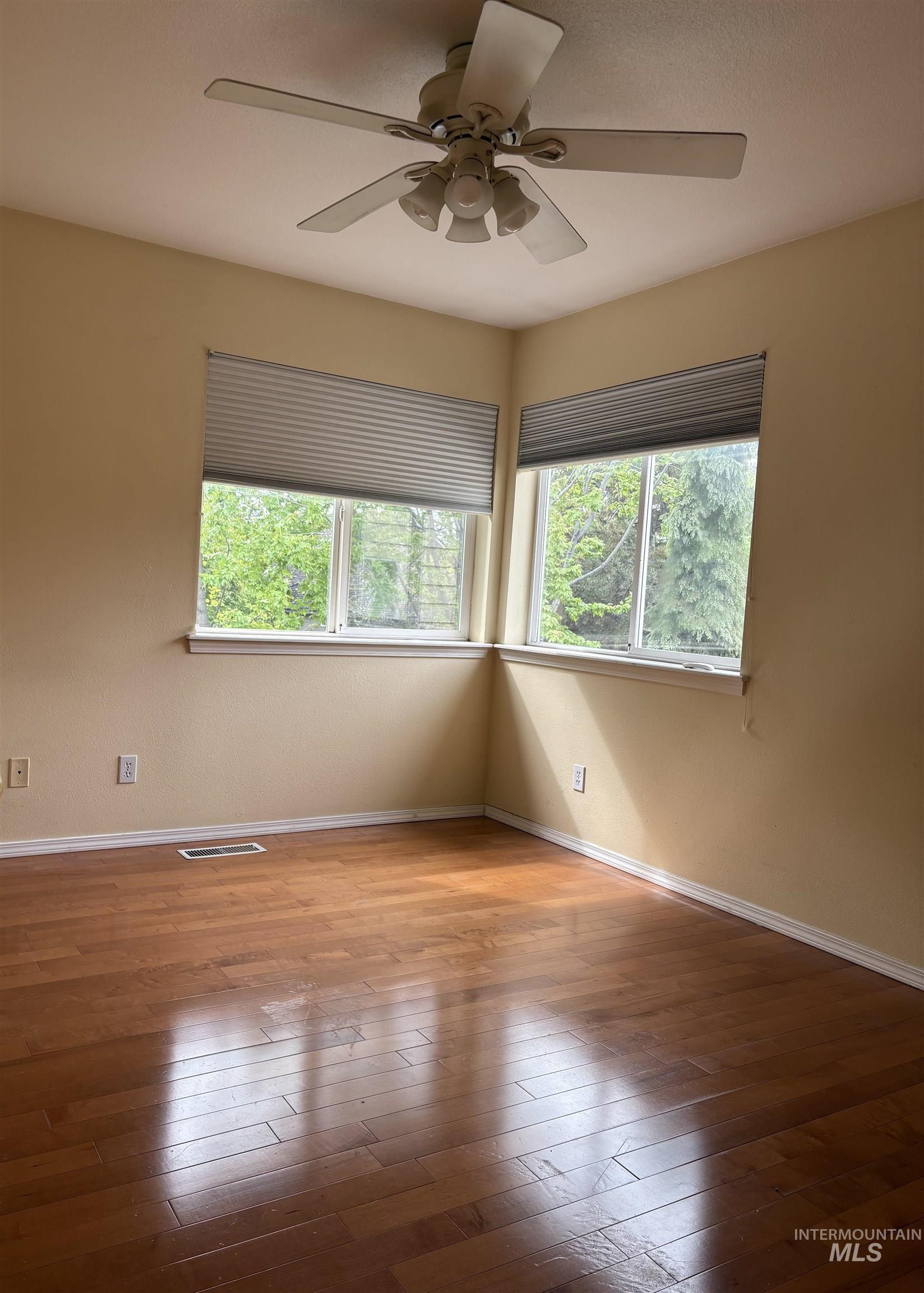 5400 Riffle, Boise, Idaho 83714, 3 Bedrooms, 2.5 Bathrooms, Residential For Sale, Price $649,000, 98983268