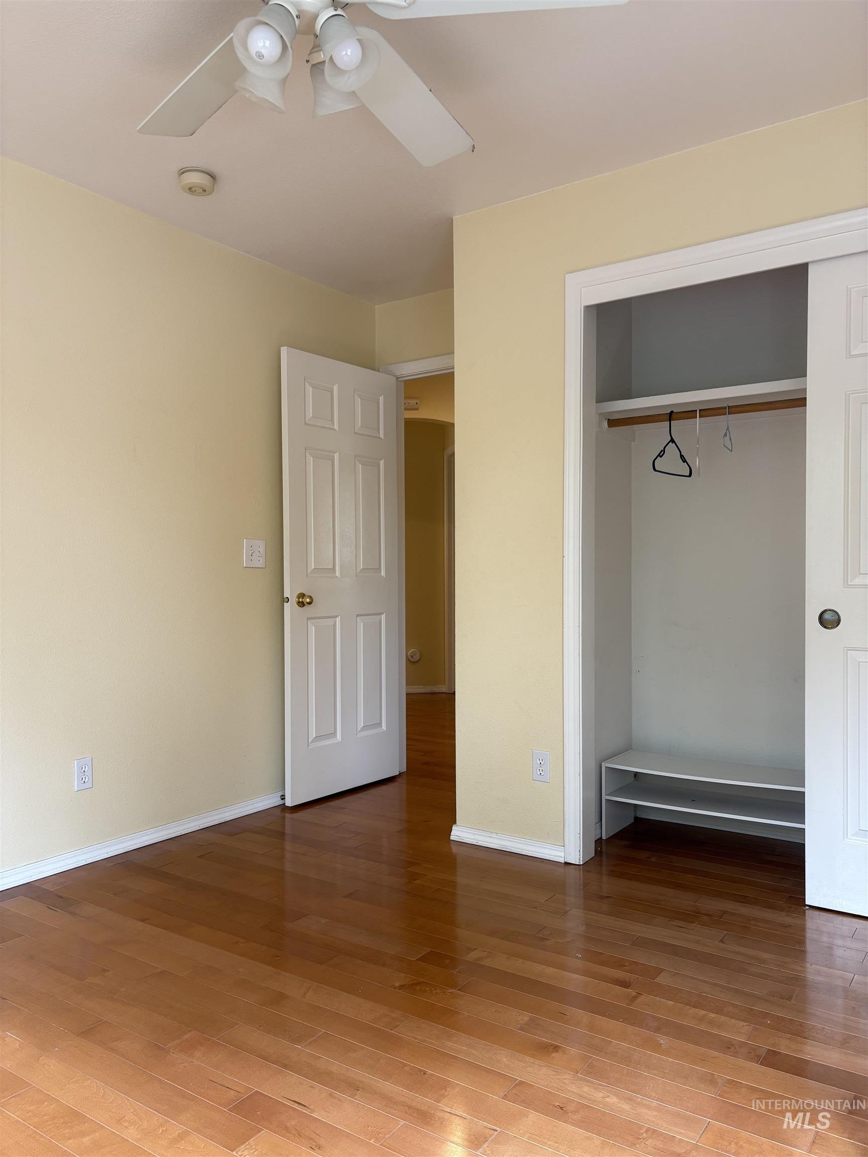 5400 Riffle, Boise, Idaho 83714, 3 Bedrooms, 2.5 Bathrooms, Residential For Sale, Price $679,000,MLS 98983268