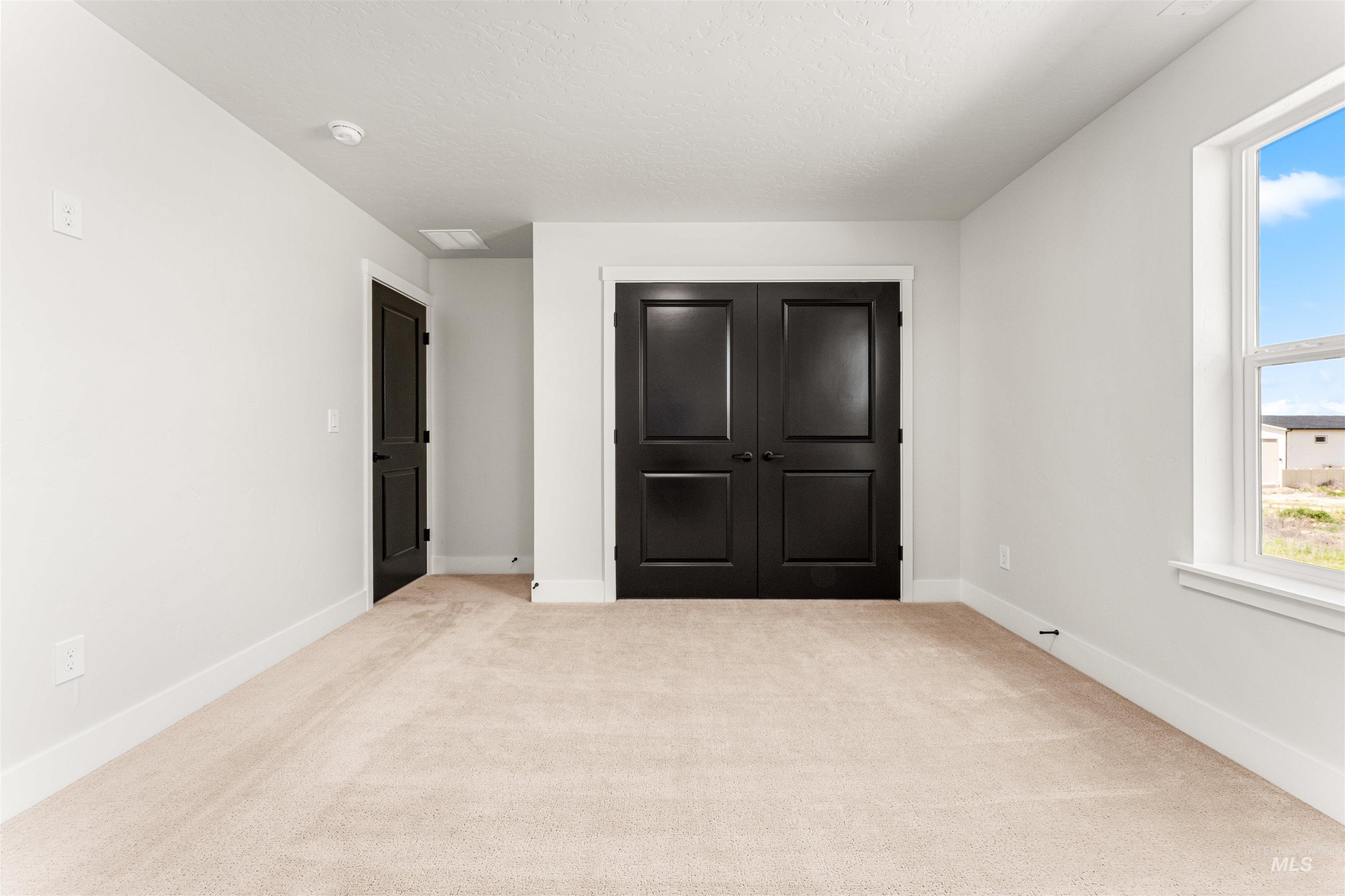 2709 W Gidran, Meridian, Idaho 83642, 3 Bedrooms, 2.5 Bathrooms, Residential For Sale, Price $599,900,MLS 98983270