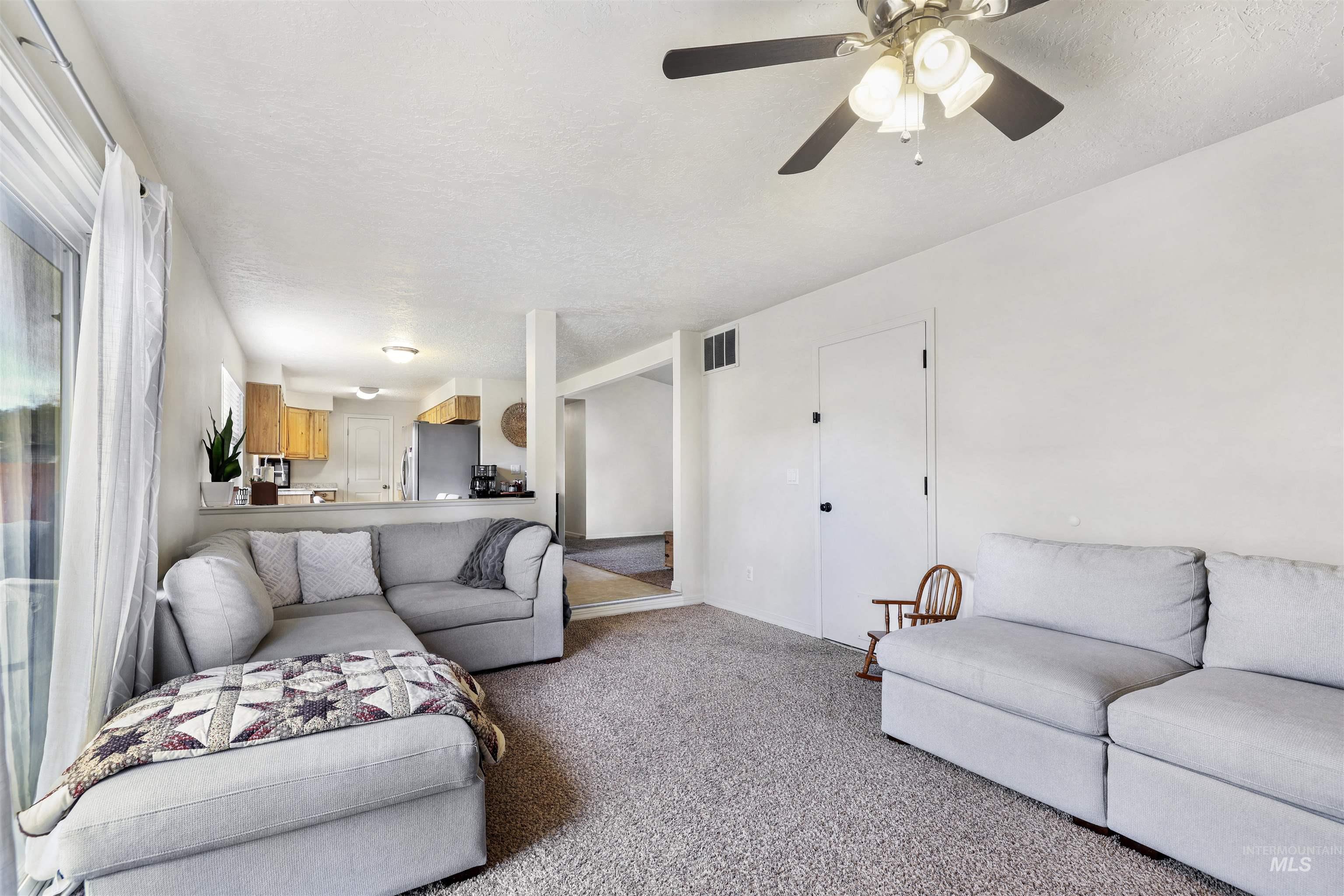1708 Bitterroot, Twin Falls, Idaho 83301, 3 Bedrooms, 2 Bathrooms, Residential For Sale, Price $360,000,MLS 98983271
