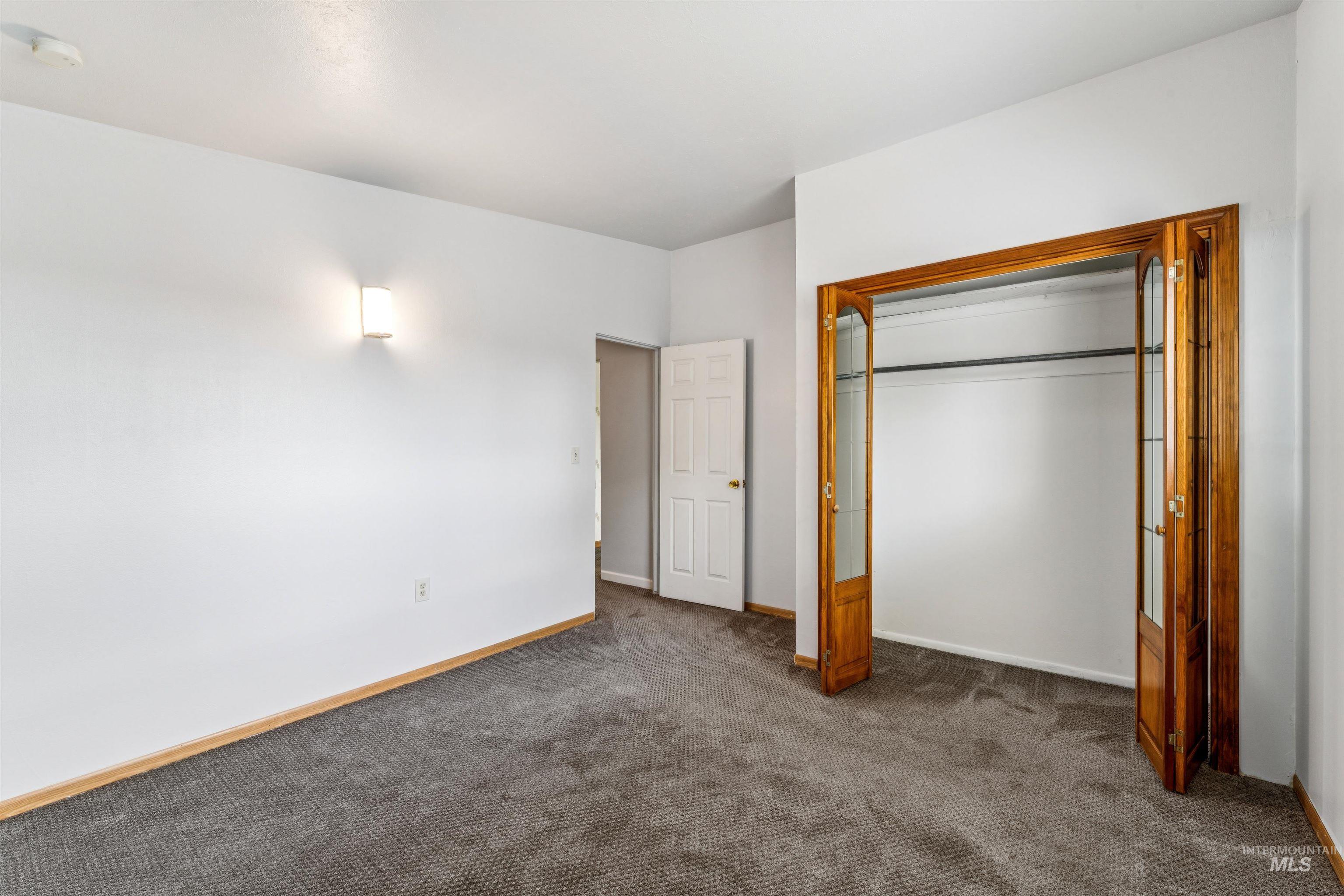 1045 E 14th N, Mountain Home, Idaho 83647, 5 Bedrooms, 2 Bathrooms, Residential For Sale, Price $420,000,MLS 98983274