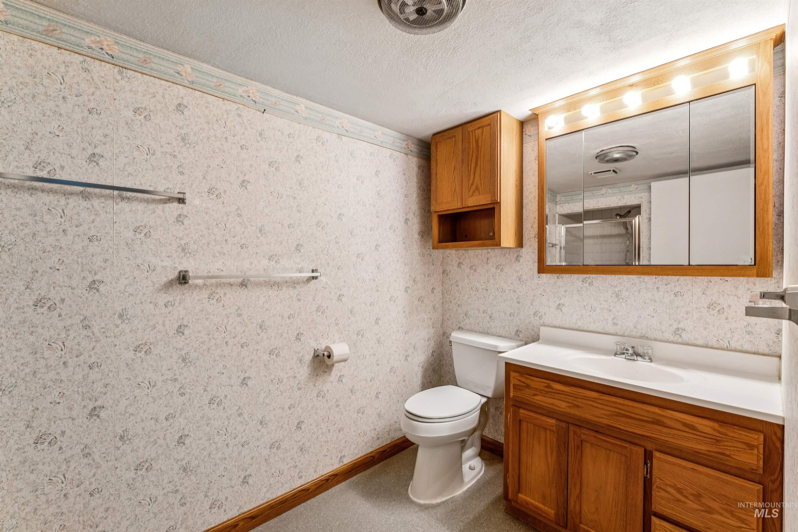 1045 E 14th N, Mountain Home, Idaho 83647, 5 Bedrooms, 2 Bathrooms, Residential For Sale, Price $420,000,MLS 98983274