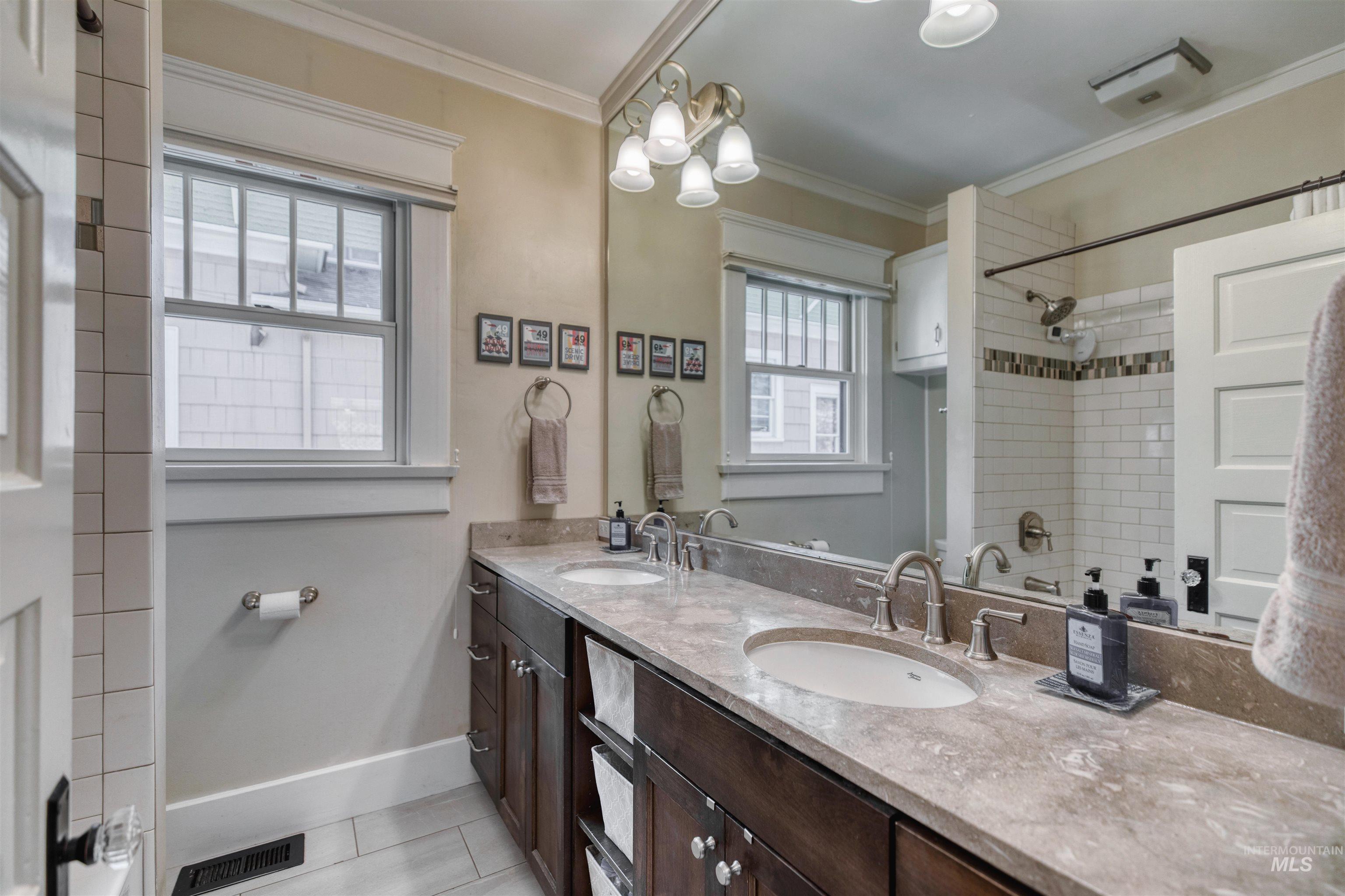 1211 N 15th Street, Boise, Idaho 83702, 4 Bedrooms, 2 Bathrooms, Residential For Sale, Price $999,999,MLS 98983275