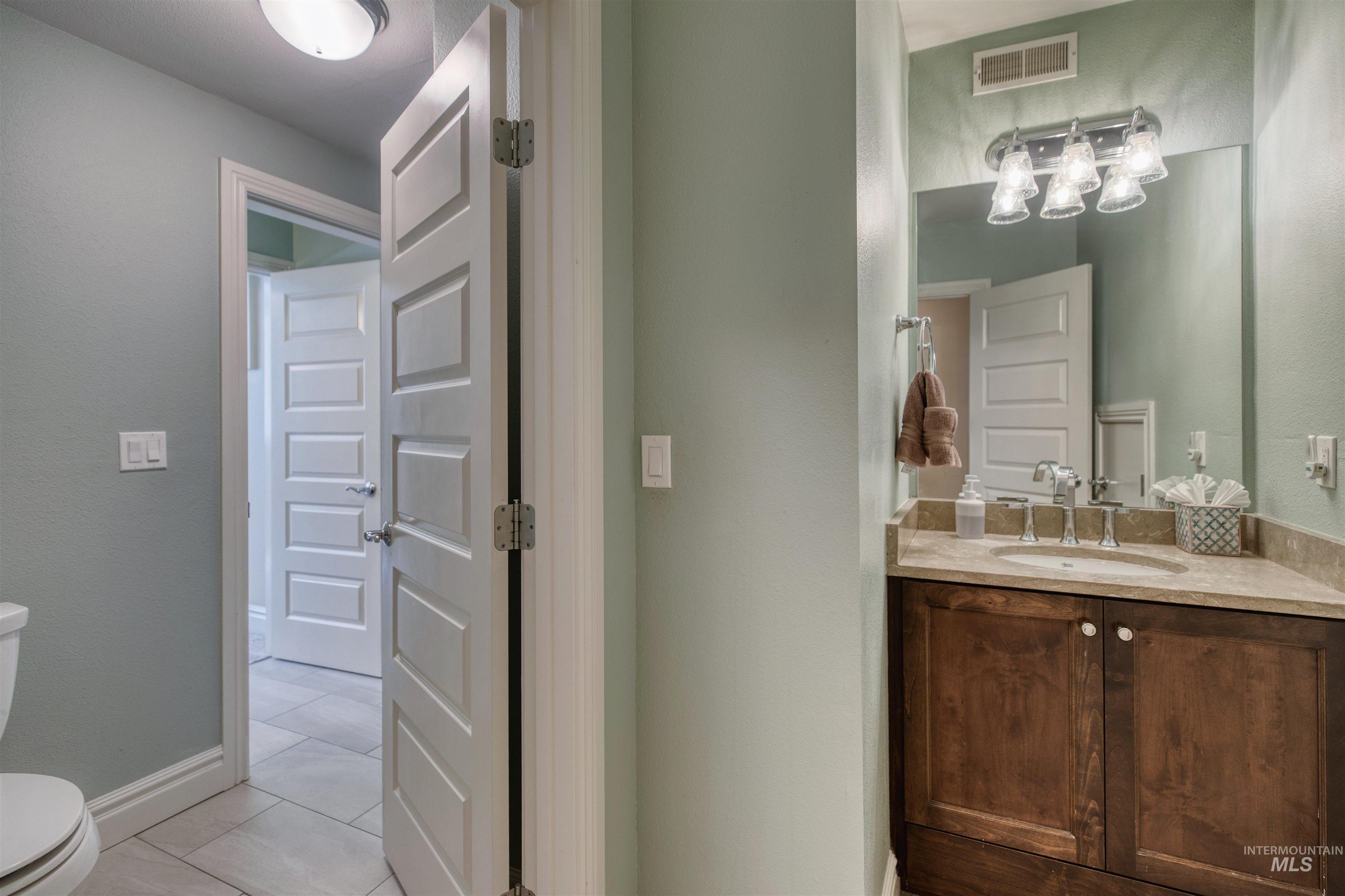 1211 N 15th Street, Boise, Idaho 83702, 4 Bedrooms, 2 Bathrooms, Residential For Sale, Price $999,999,MLS 98983275