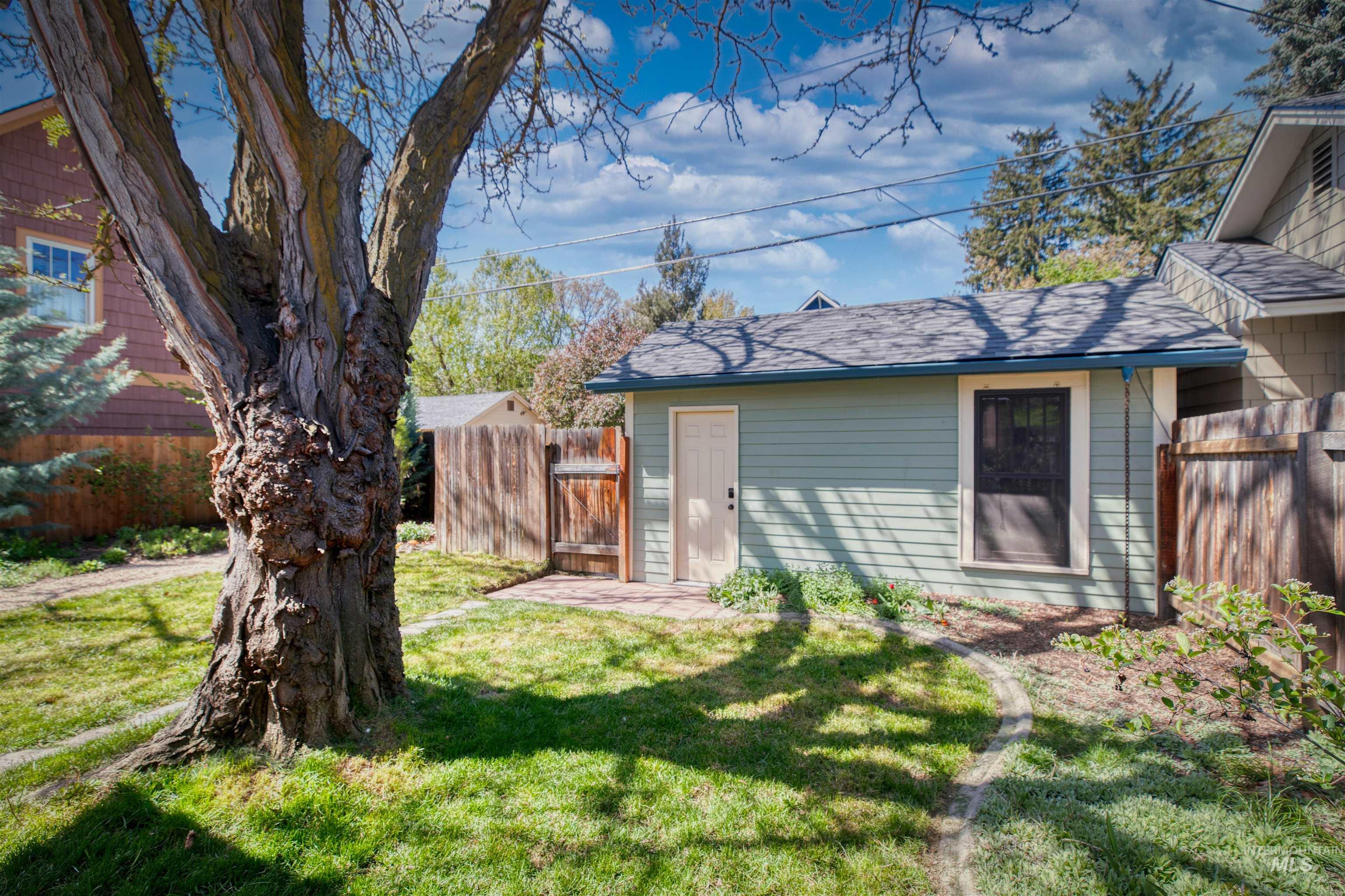 1211 N 15th Street, Boise, Idaho 83702, 4 Bedrooms, 2 Bathrooms, Residential For Sale, Price $999,999,MLS 98983275