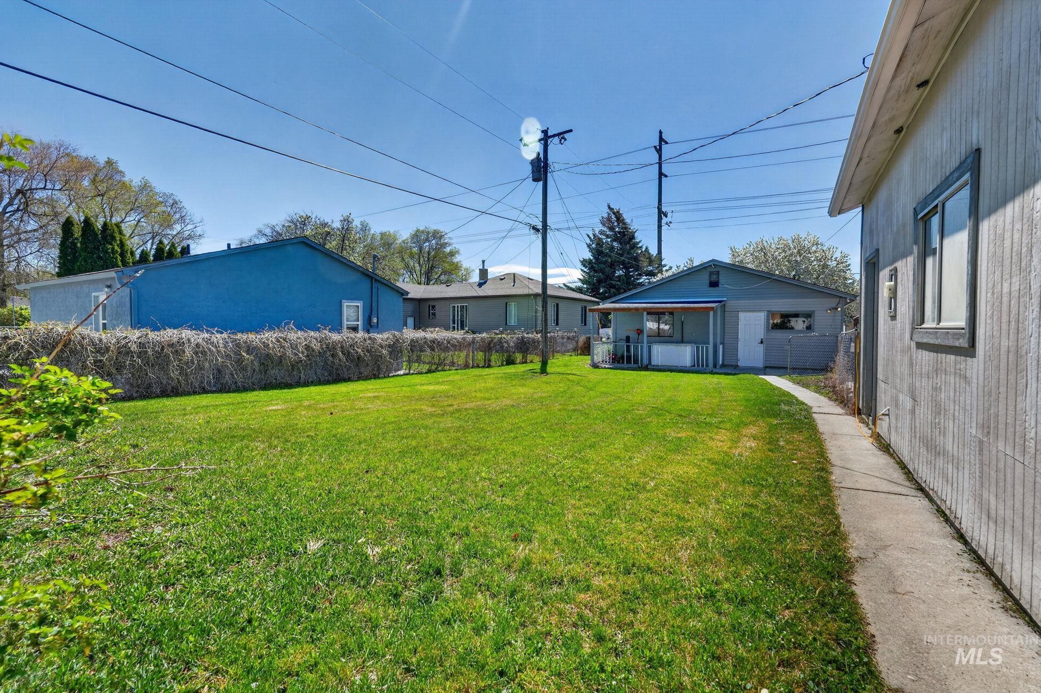 640 E Cedar Street, Pocatello, Idaho 83201, 3 Bedrooms, 1.5 Bathrooms, Residential For Sale, Price $299,000,MLS 98983277