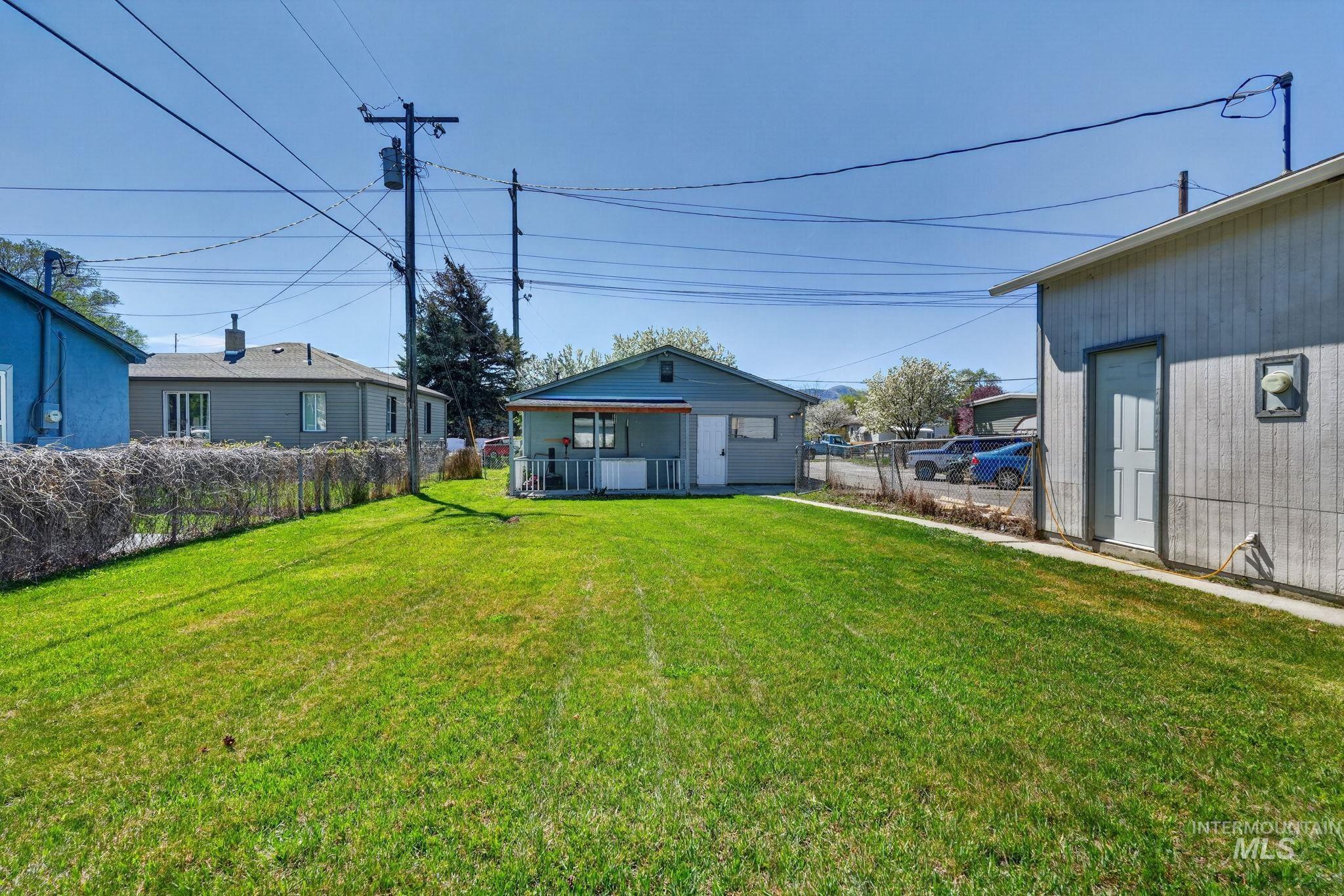 640 E Cedar Street, Pocatello, Idaho 83201, 3 Bedrooms, 1.5 Bathrooms, Residential For Sale, Price $299,000,MLS 98983277