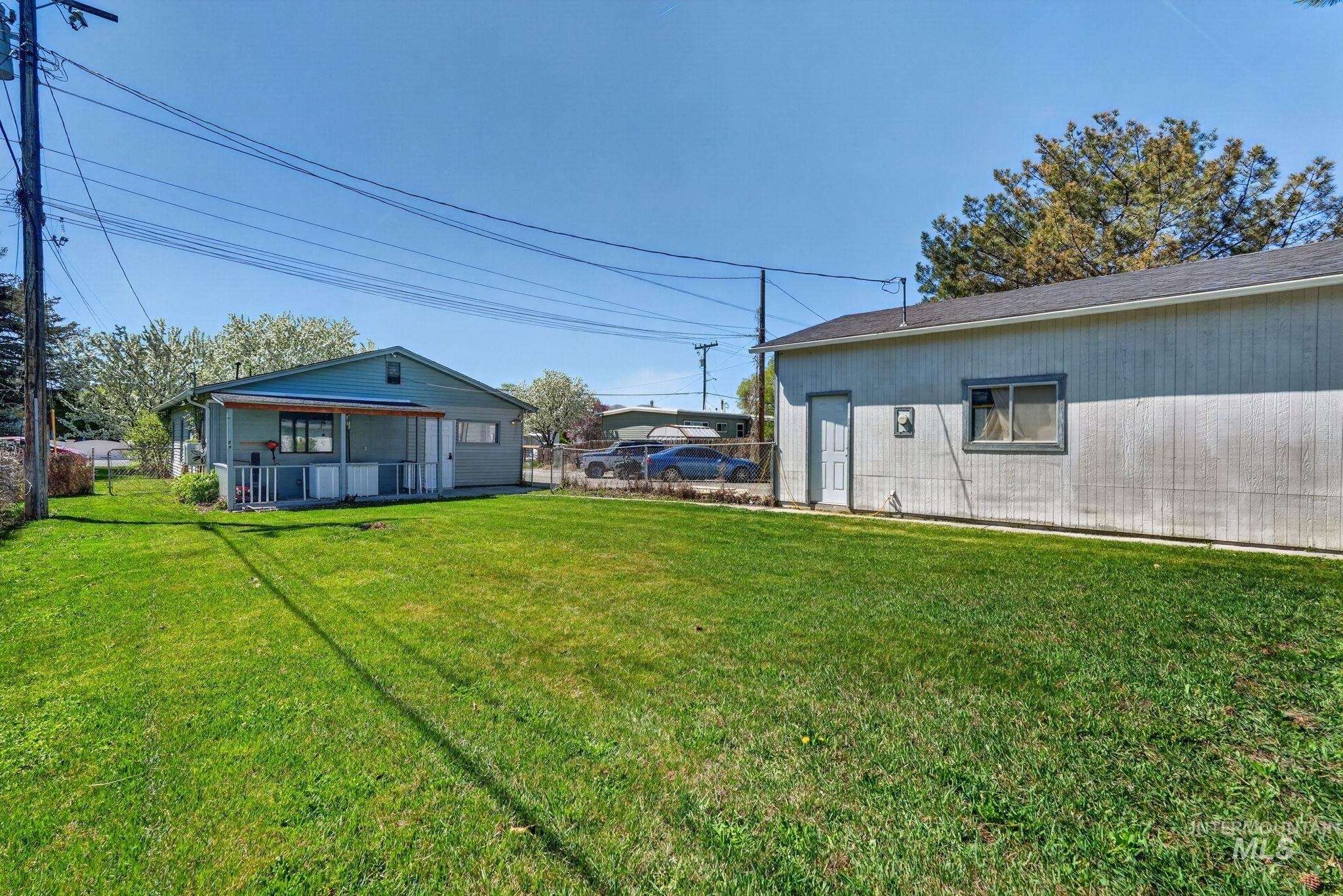 640 E Cedar Street, Pocatello, Idaho 83201, 3 Bedrooms, 1.5 Bathrooms, Residential For Sale, Price $299,000,MLS 98983277