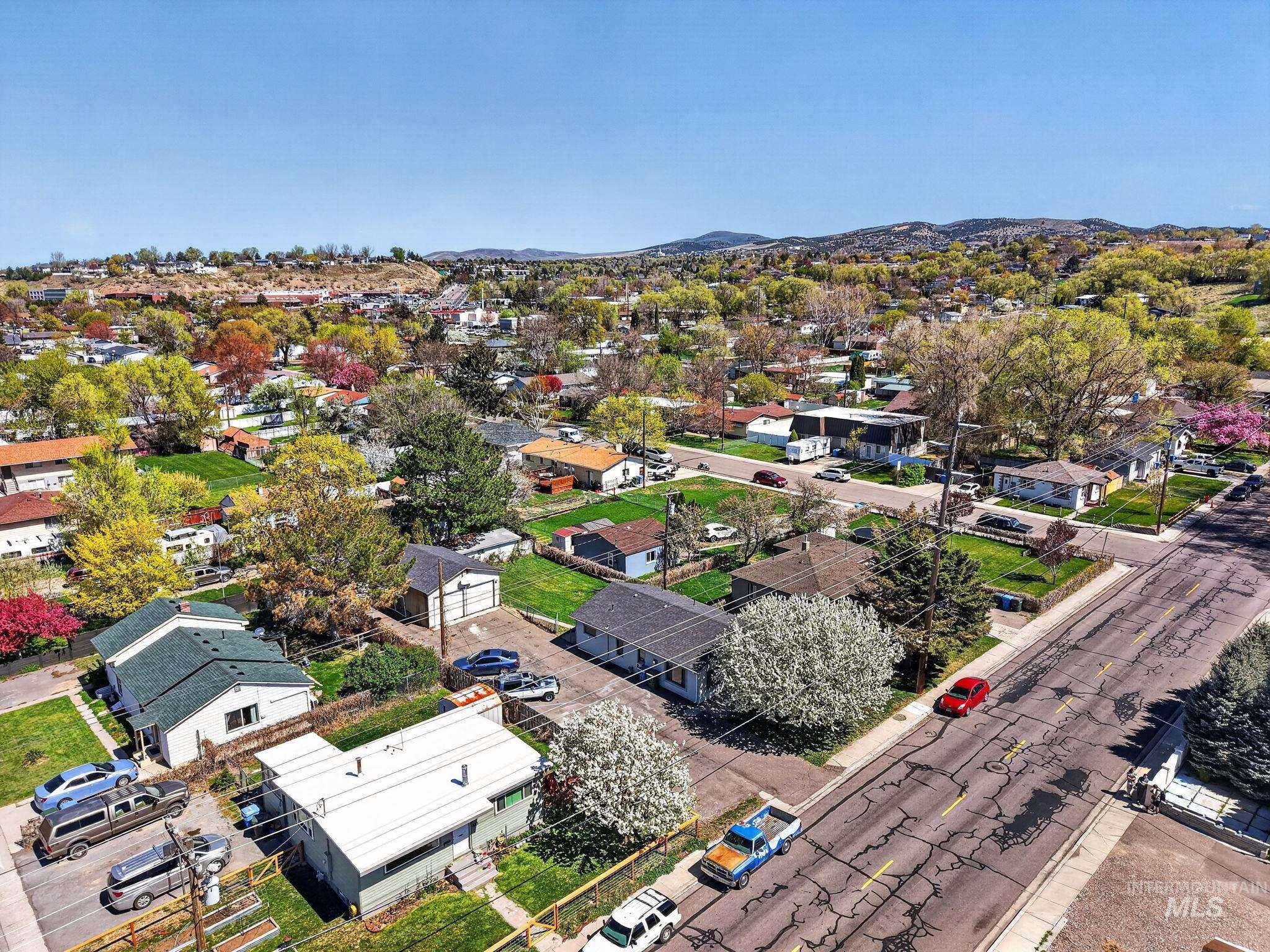 640 E Cedar Street, Pocatello, Idaho 83201, 3 Bedrooms, 1.5 Bathrooms, Residential For Sale, Price $299,000,MLS 98983277