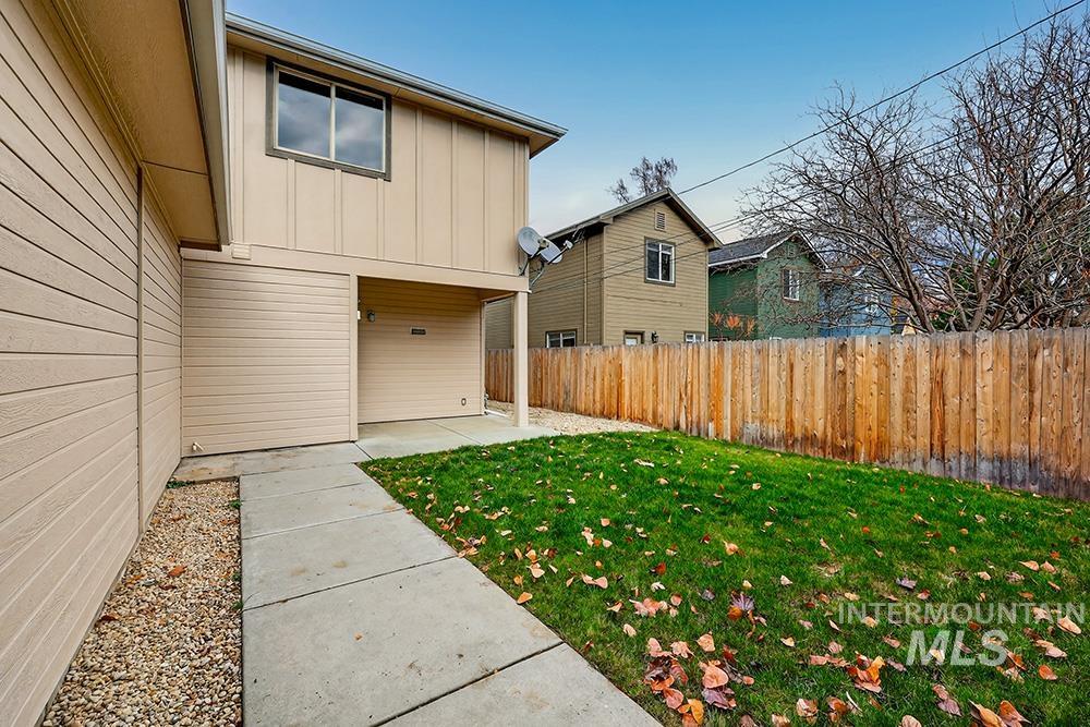4425 W Freemont St, Boise, Idaho 83706, 2 Bedrooms, 1.5 Bathrooms, Residential For Sale, Price $375,000,MLS 98983278
