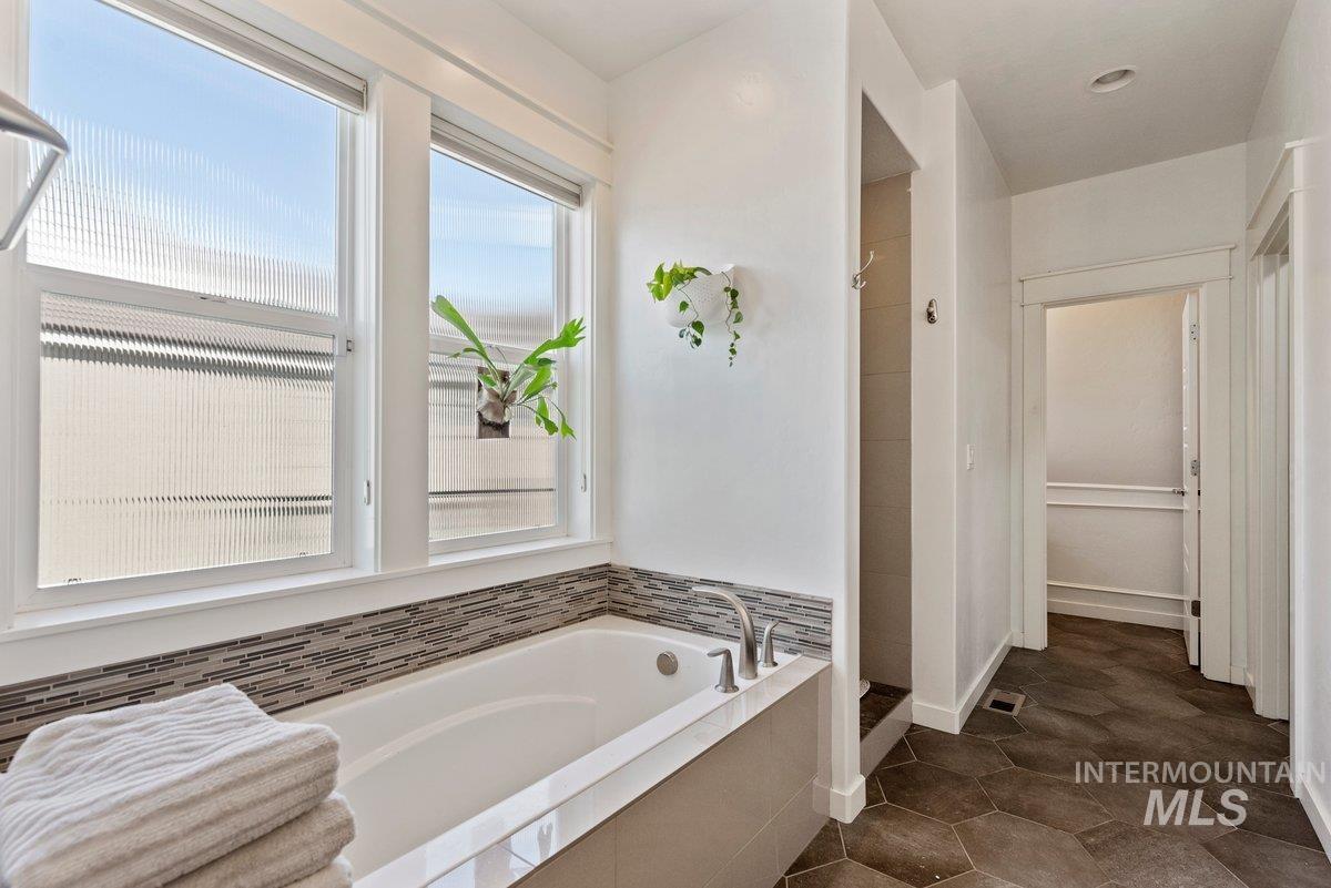 3505 W Sand Wedge St., Meridian, Idaho 83646, 3 Bedrooms, 2 Bathrooms, Residential For Sale, Price $775,000,MLS 98983281