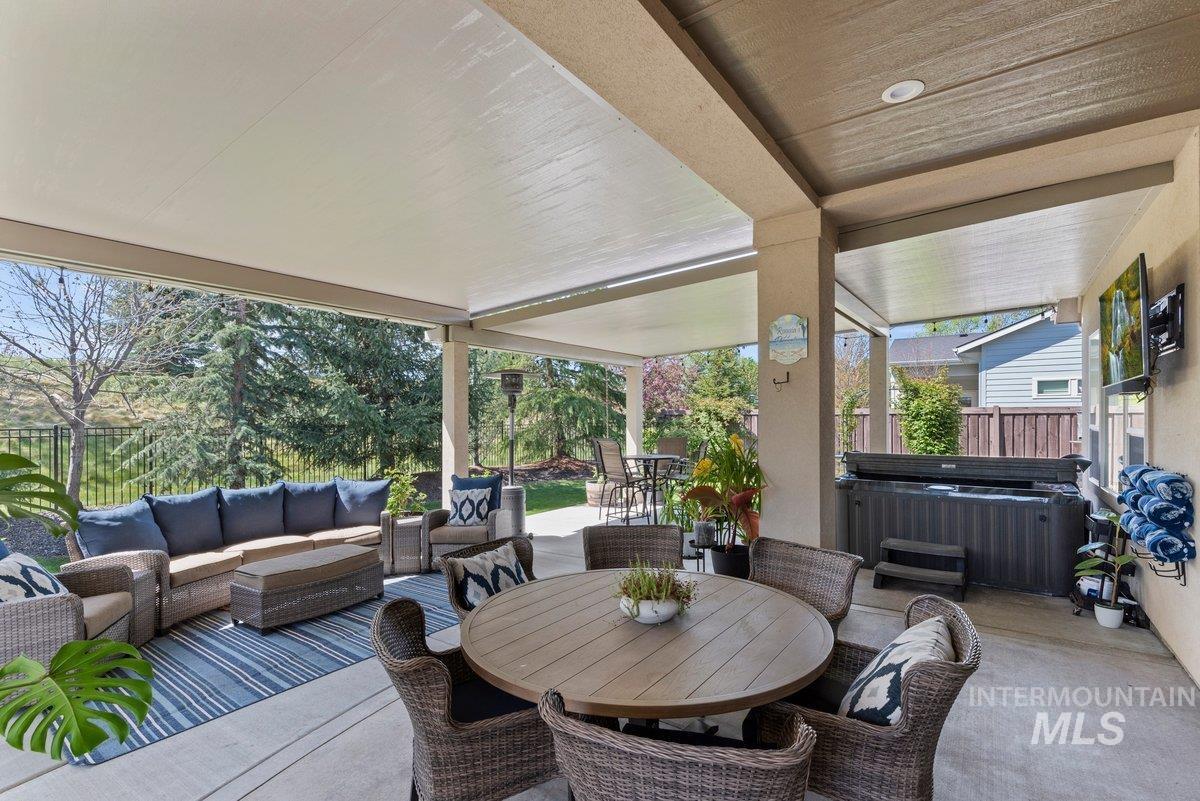 3505 W Sand Wedge St., Meridian, Idaho 83646, 3 Bedrooms, 2 Bathrooms, Residential For Sale, Price $775,000,MLS 98983281