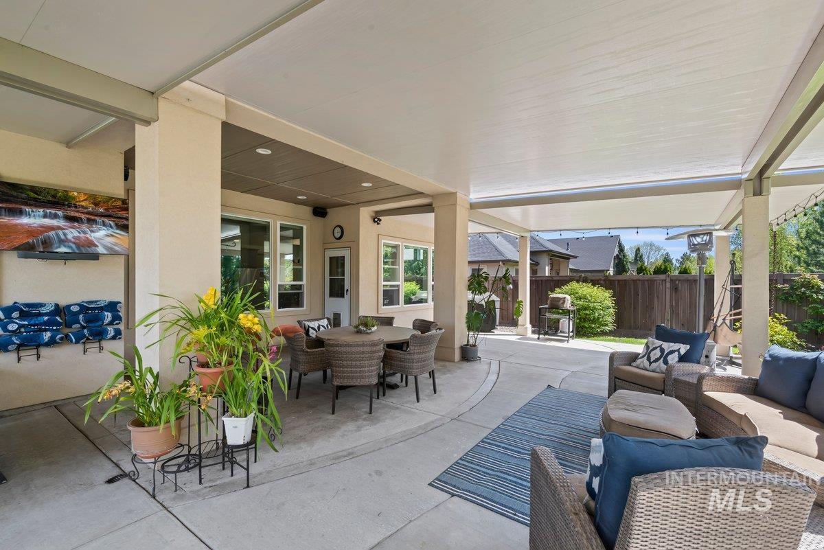 3505 W Sand Wedge St., Meridian, Idaho 83646, 3 Bedrooms, 2 Bathrooms, Residential For Sale, Price $775,000,MLS 98983281