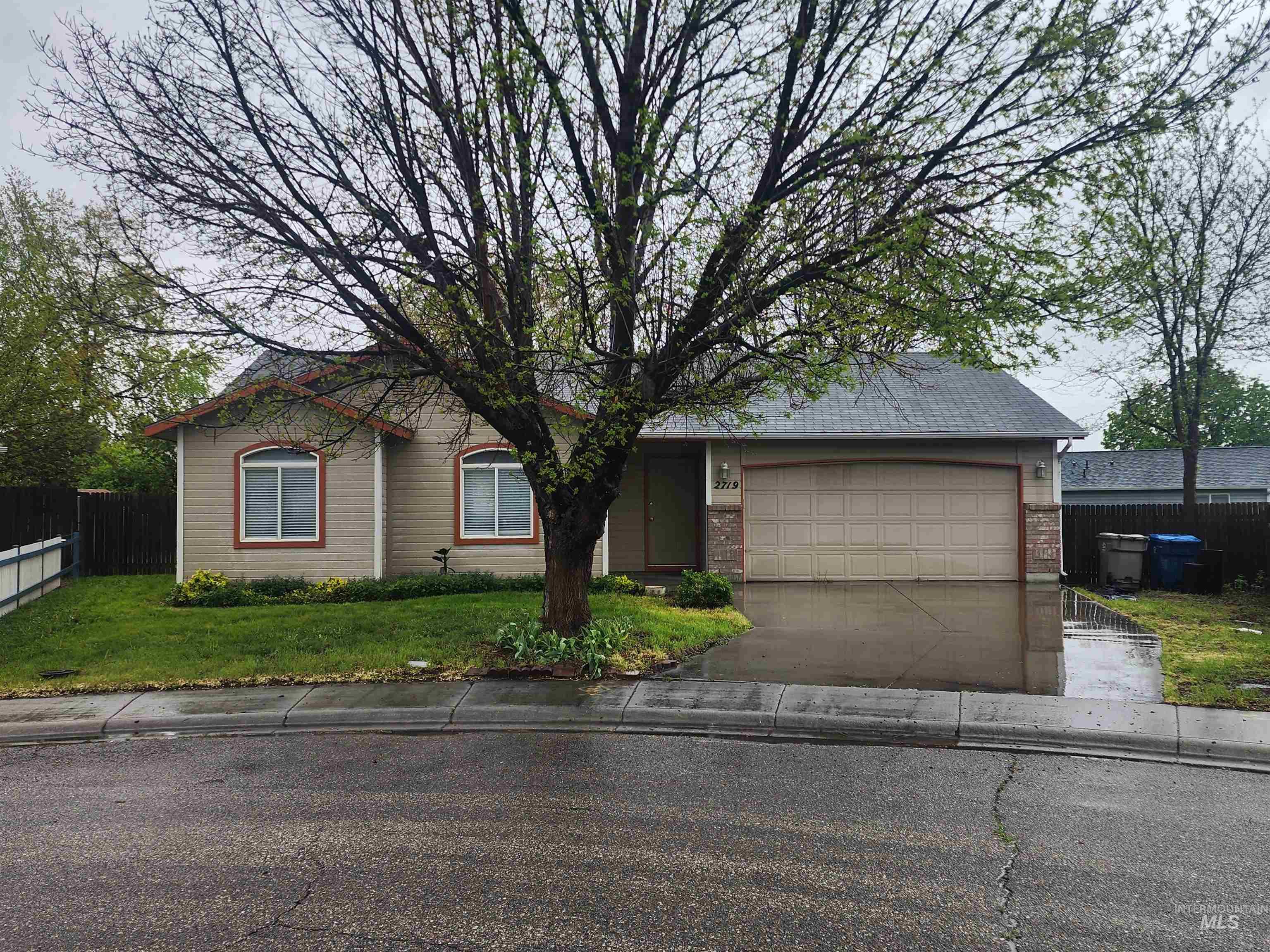 2719 Tanglewood Place, Nampa, Idaho 83687, 3 Bedrooms, 1 Bathroom, Residential For Sale, Price $319,900,MLS 98983282