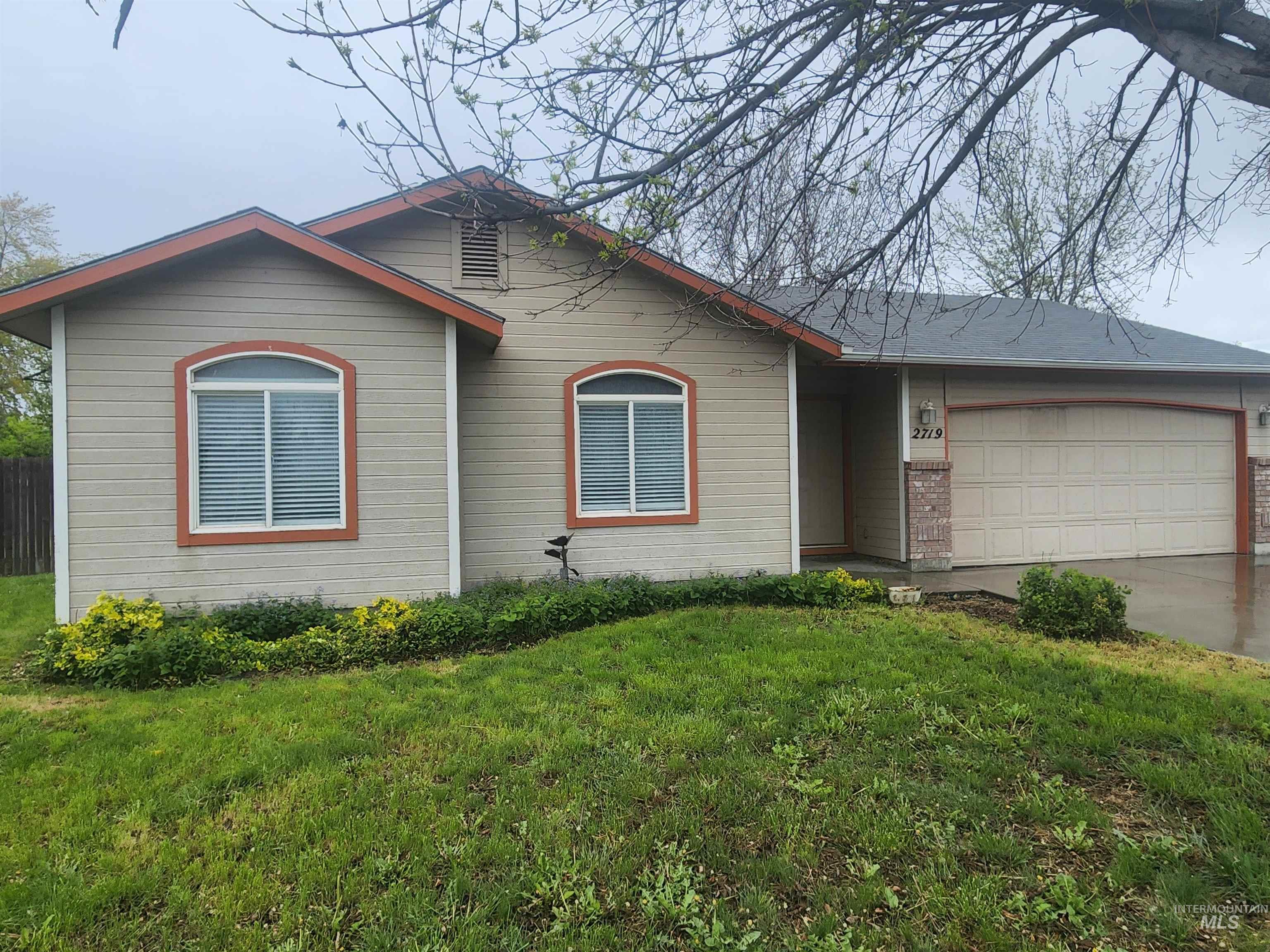 2719 Tanglewood Place, Nampa, Idaho 83687, 3 Bedrooms, 1 Bathroom, Residential For Sale, Price $319,900,MLS 98983282