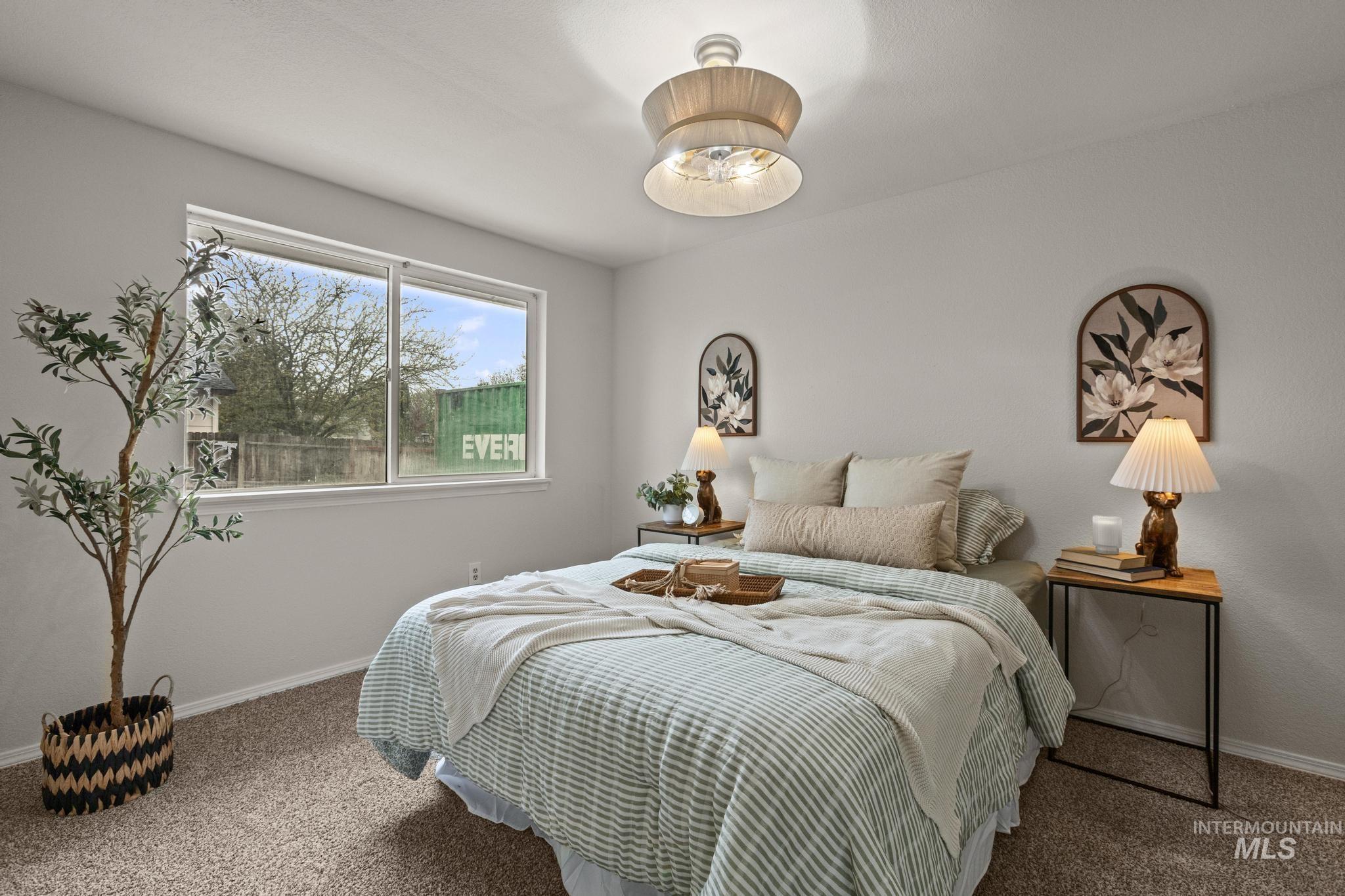 7151 W Lamplighter St., Boise, Idaho 83714, 3 Bedrooms, 2 Bathrooms, Residential For Sale, Price $439,900,MLS 98983283