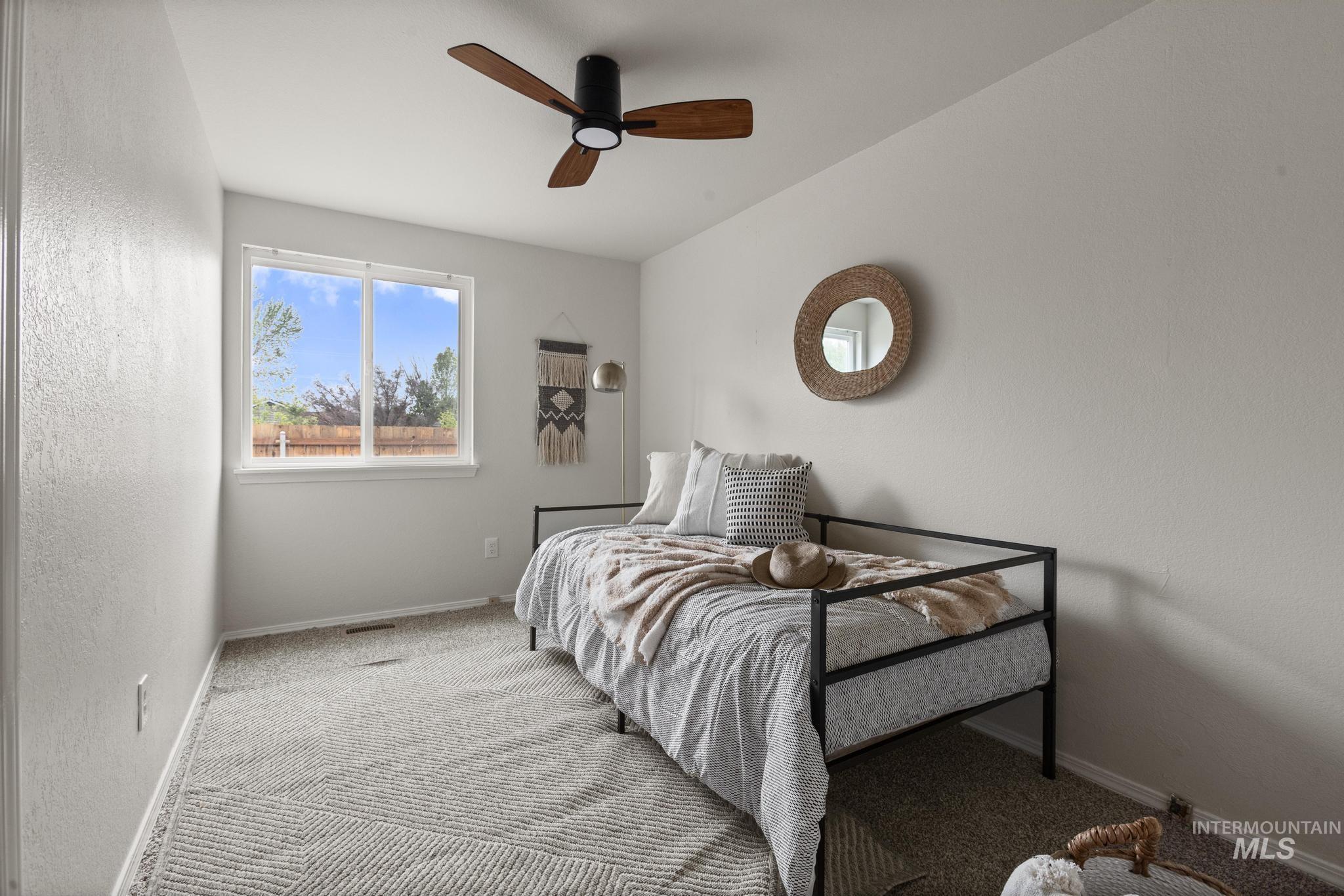 7151 W Lamplighter St., Boise, Idaho 83714, 3 Bedrooms, 2 Bathrooms, Residential For Sale, Price $439,900,MLS 98983283