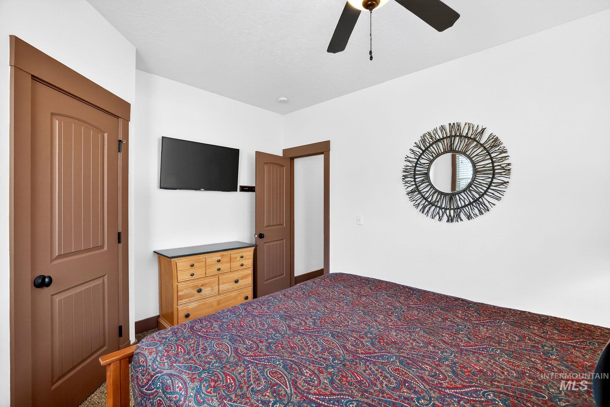 1678 Warren Wagon Rd, McCall, Idaho 83638, 3 Bedrooms, 2.5 Bathrooms, Residential For Sale, Price $750,000, 98983286