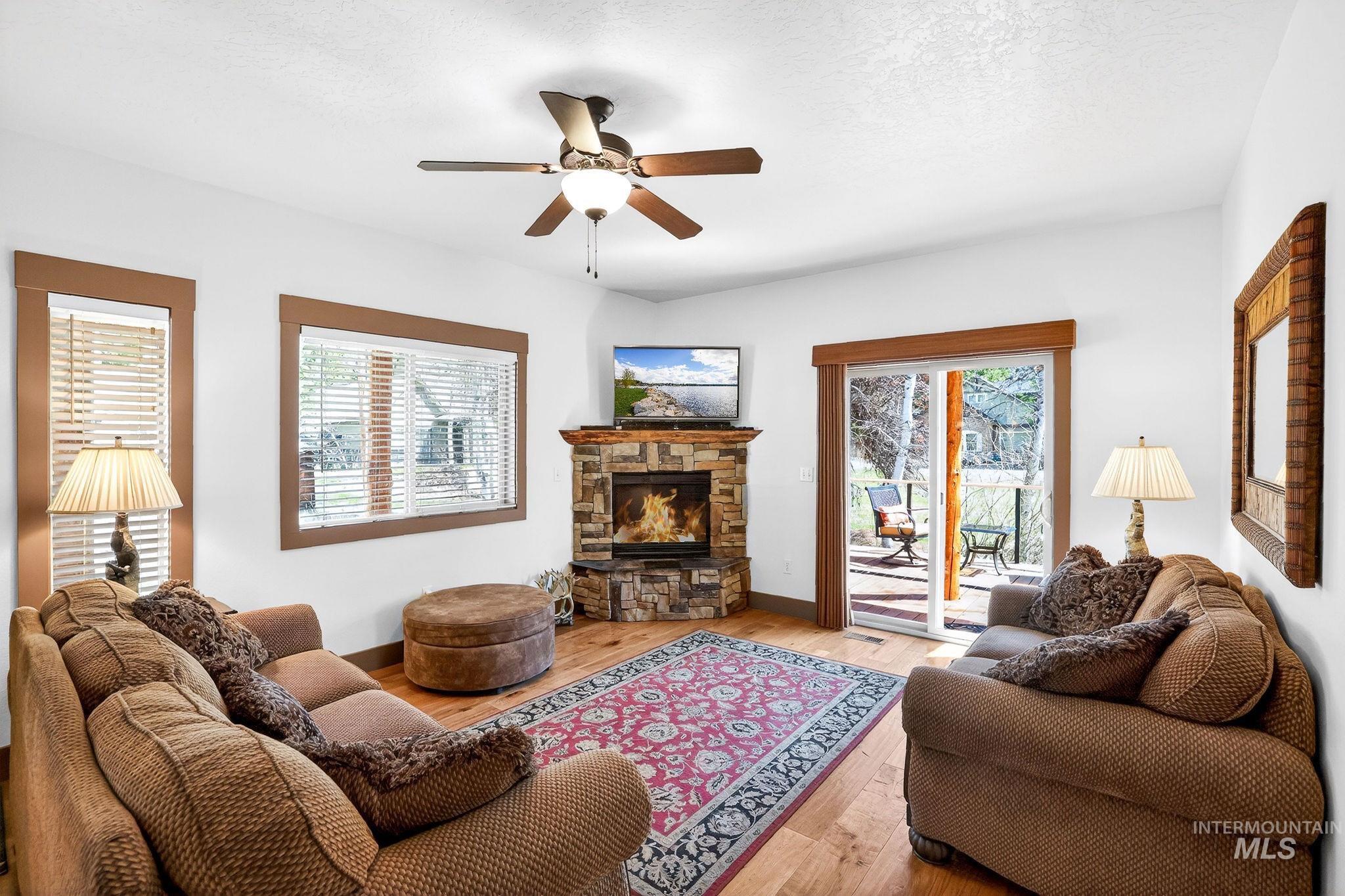 1678 Warren Wagon Rd, McCall, Idaho 83638, 3 Bedrooms, 2.5 Bathrooms, Residential For Sale, Price $750,000, 98983286