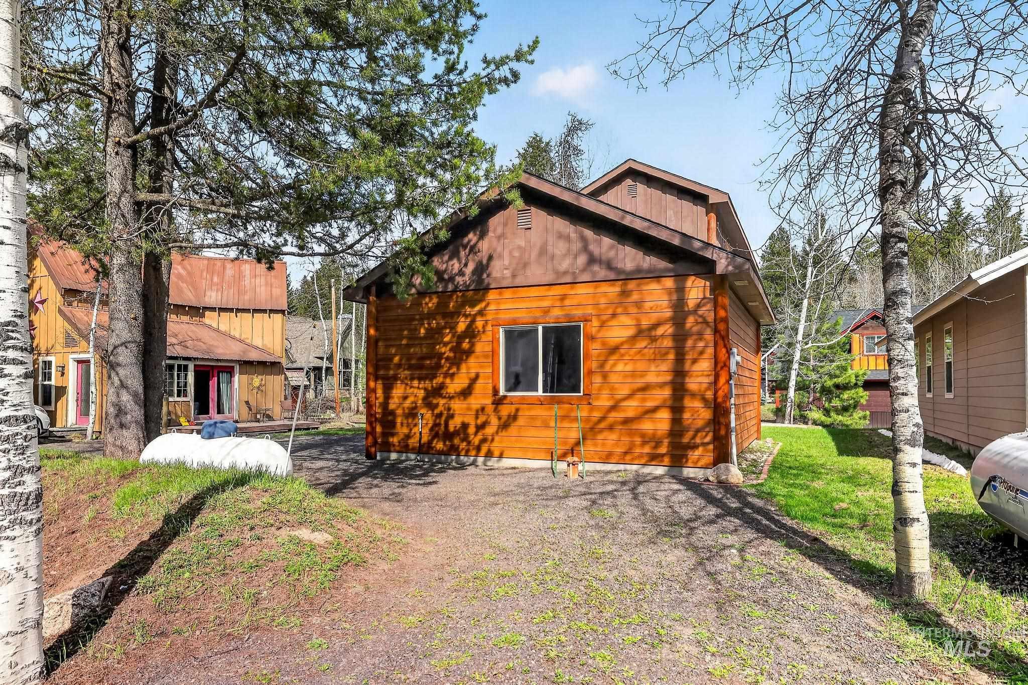 1678 Warren Wagon Rd, McCall, Idaho 83638, 3 Bedrooms, 2.5 Bathrooms, Residential For Sale, Price $750,000, 98983286