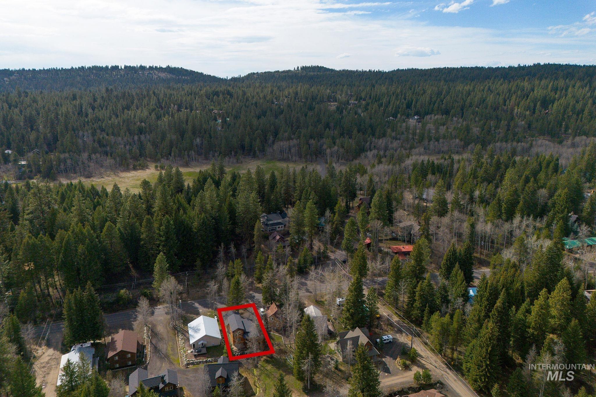 1678 Warren Wagon Rd, McCall, Idaho 83638, 3 Bedrooms, 2.5 Bathrooms, Residential For Sale, Price $750,000, 98983286
