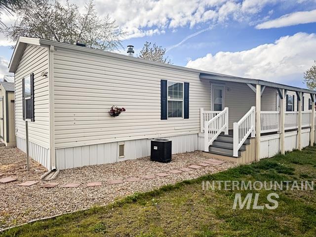 2109 Blue Sage Lane, Boise, Idaho 83716-5726, 3 Bedrooms, 2 Bathrooms, Residential For Sale, Price $129,500, 98983287