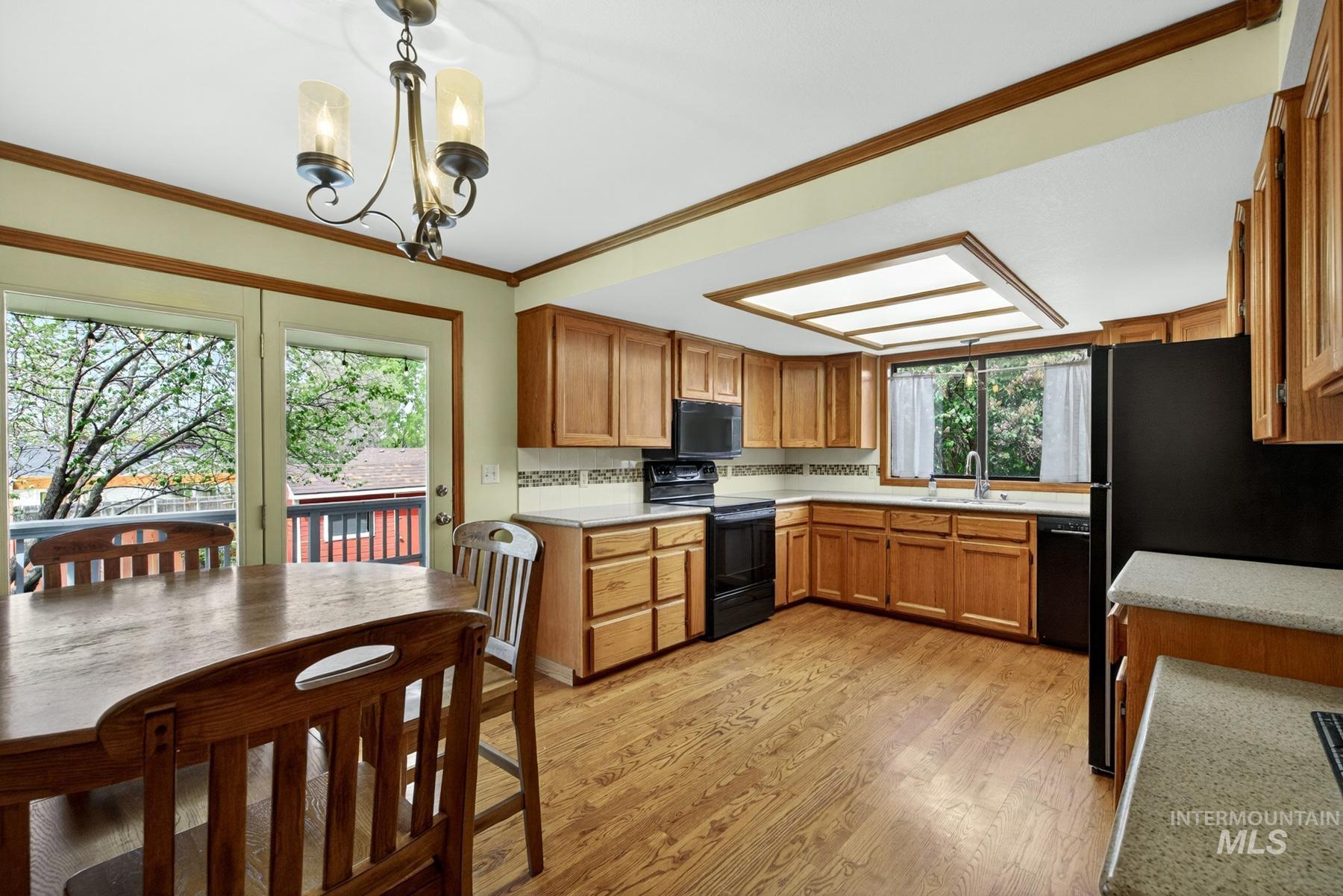 600 Donna Drive, Nampa, Idaho 83686-8860, 4 Bedrooms, 3 Bathrooms, Residential For Sale, Price $540,000,MLS 98983290