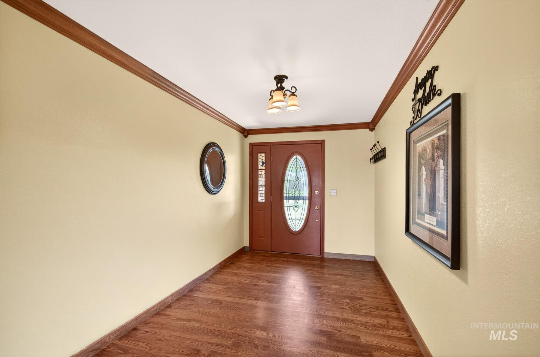 600 Donna Drive, Nampa, Idaho 83686-8860, 4 Bedrooms, 3 Bathrooms, Residential For Sale, Price $540,000,MLS 98983290