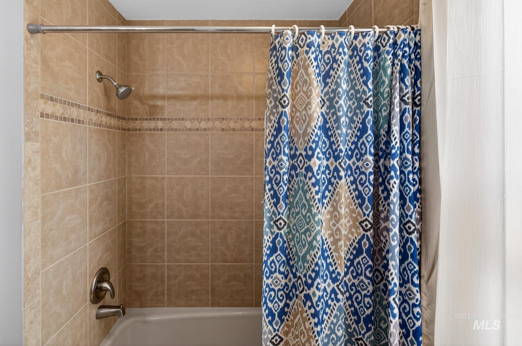 600 Donna Drive, Nampa, Idaho 83686-8860, 4 Bedrooms, 3 Bathrooms, Residential For Sale, Price $540,000,MLS 98983290