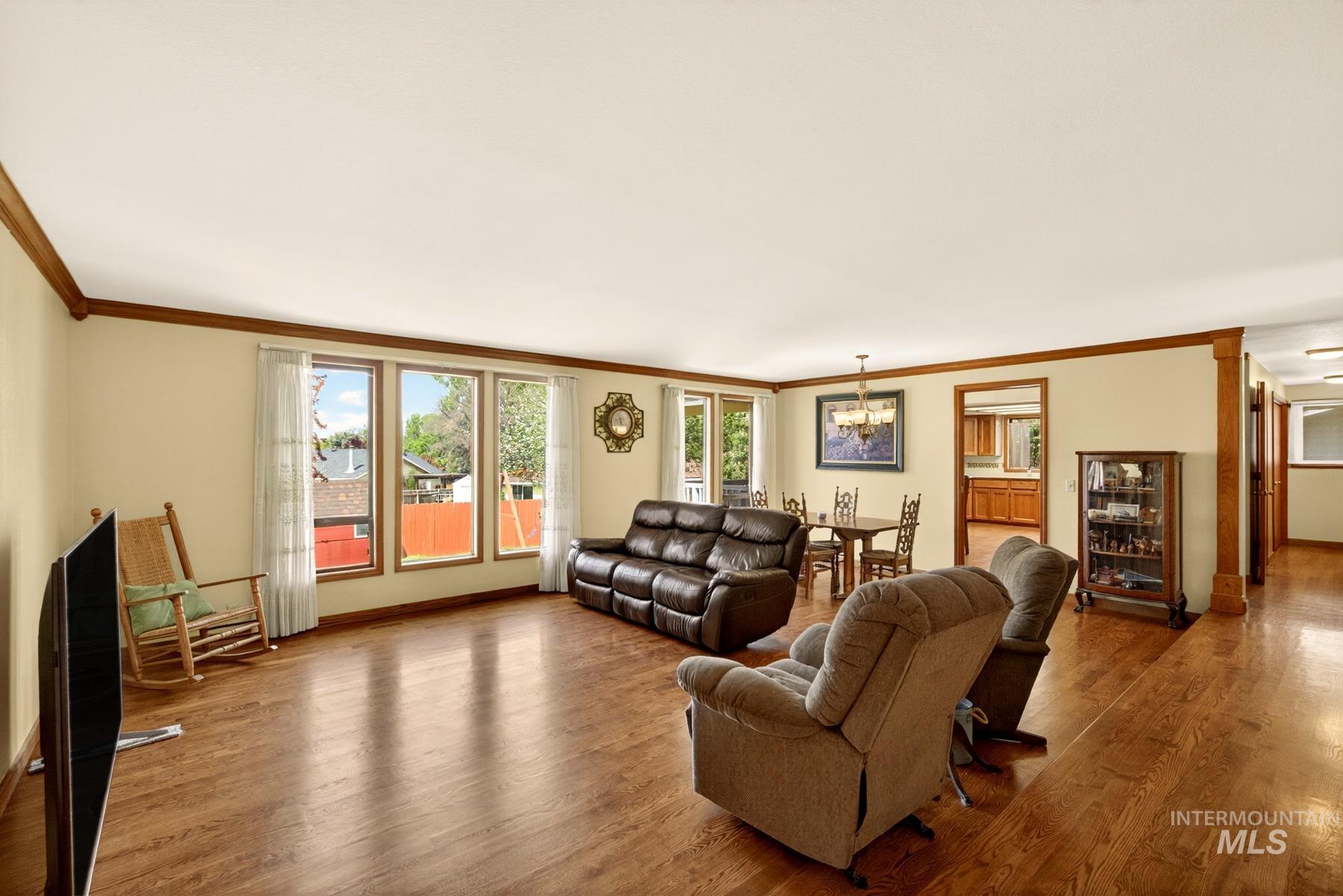 600 Donna Drive, Nampa, Idaho 83686-8860, 4 Bedrooms, 3 Bathrooms, Residential For Sale, Price $540,000,MLS 98983290