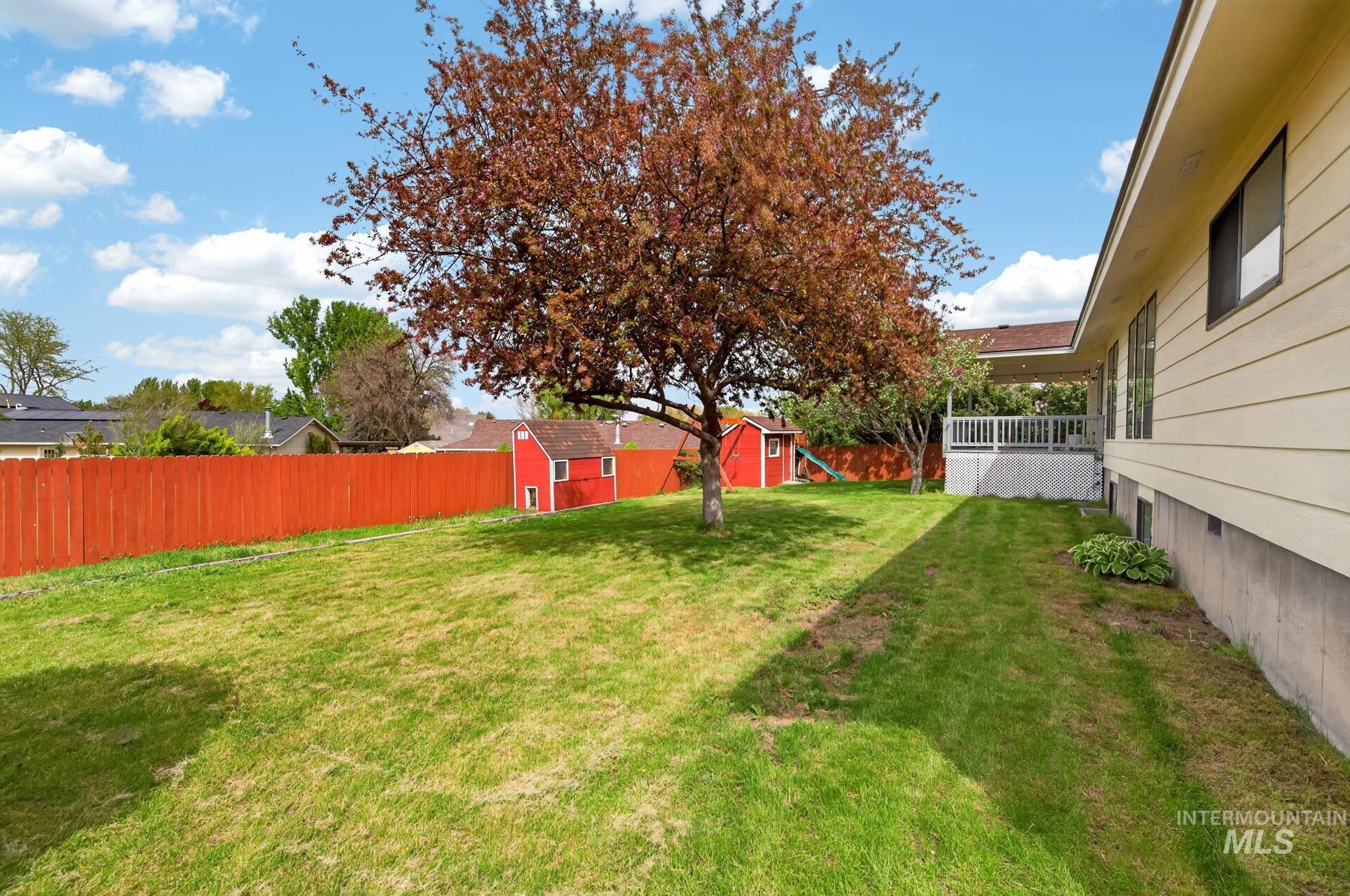 600 Donna Drive, Nampa, Idaho 83686-8860, 4 Bedrooms, 3 Bathrooms, Residential For Sale, Price $540,000,MLS 98983290