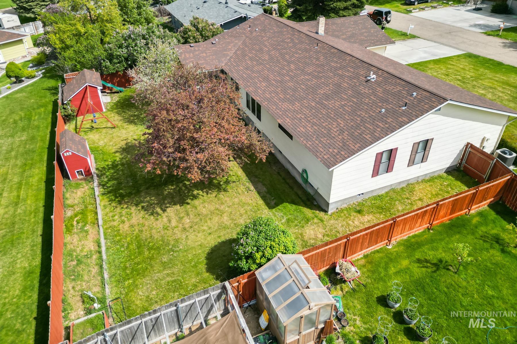 600 Donna Drive, Nampa, Idaho 83686-8860, 4 Bedrooms, 3 Bathrooms, Residential For Sale, Price $540,000,MLS 98983290