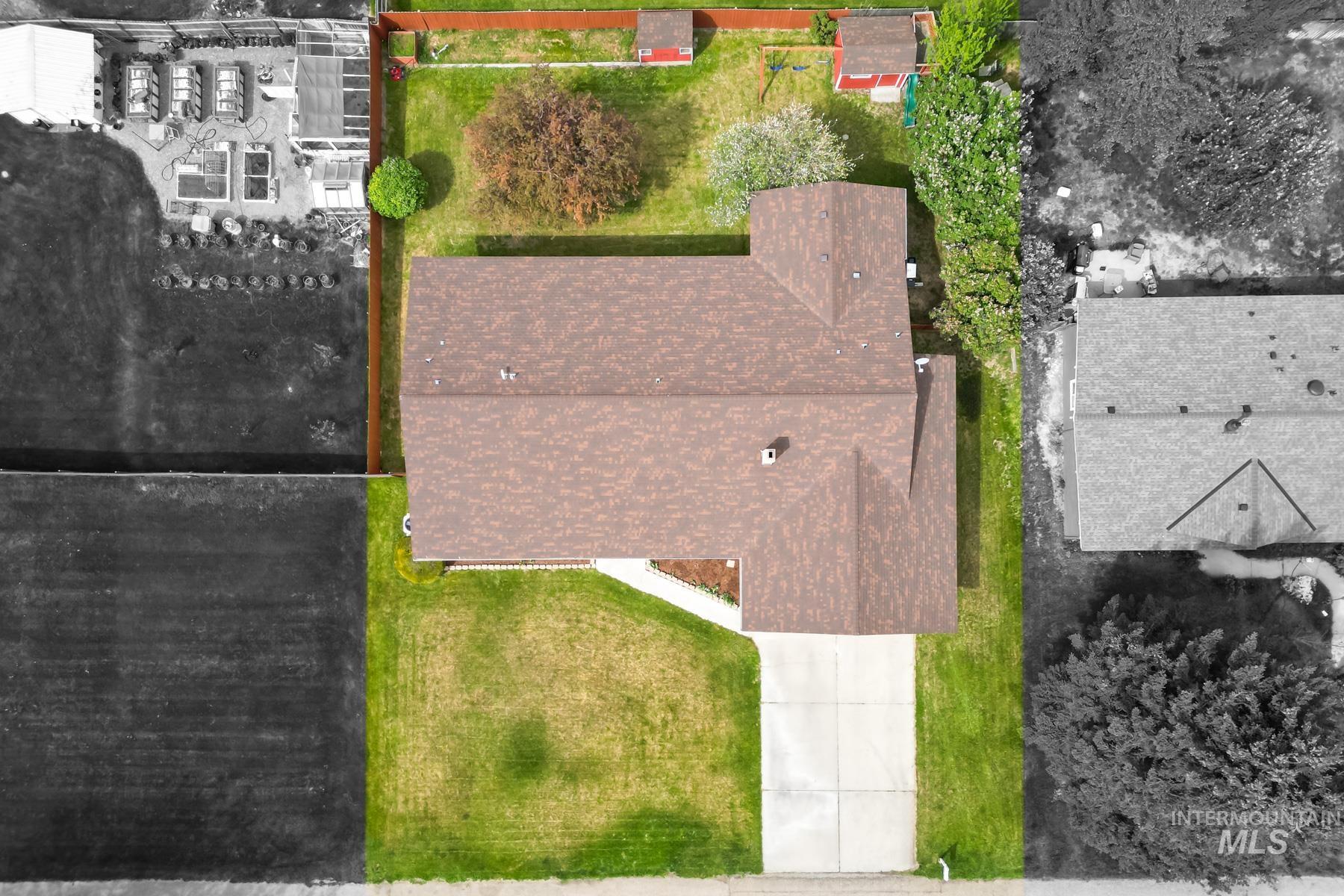 600 Donna Drive, Nampa, Idaho 83686-8860, 4 Bedrooms, 3 Bathrooms, Residential For Sale, Price $540,000,MLS 98983290