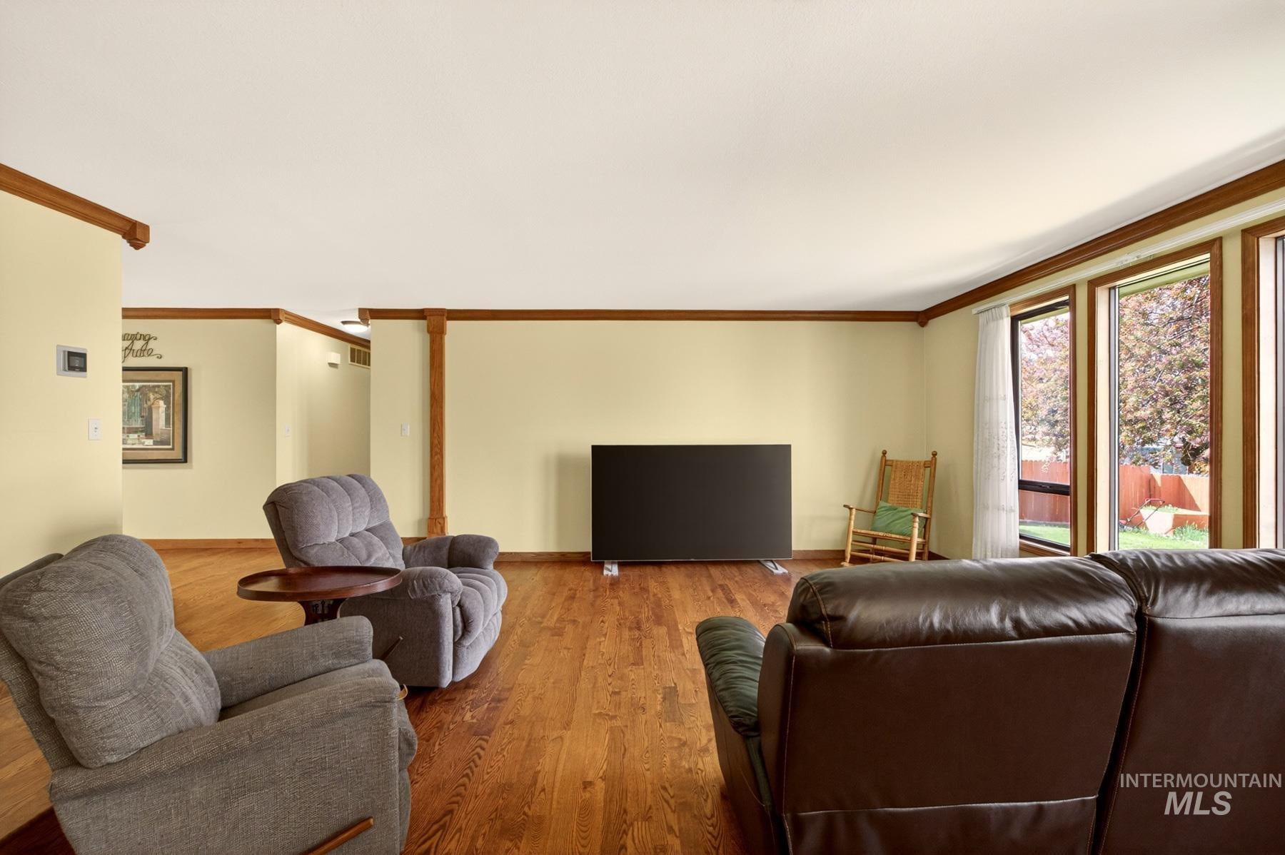 600 Donna Drive, Nampa, Idaho 83686-8860, 4 Bedrooms, 3 Bathrooms, Residential For Sale, Price $540,000,MLS 98983290