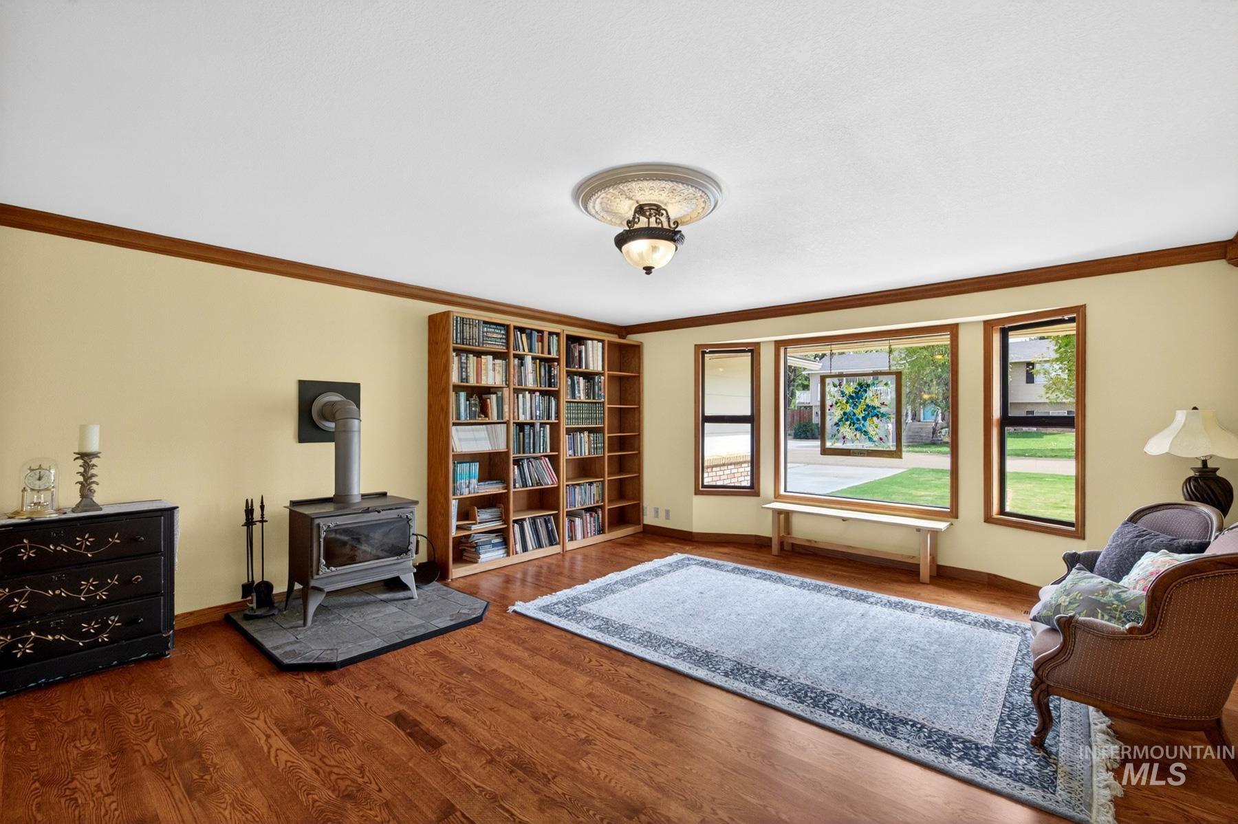 600 Donna Drive, Nampa, Idaho 83686-8860, 4 Bedrooms, 3 Bathrooms, Residential For Sale, Price $540,000,MLS 98983290