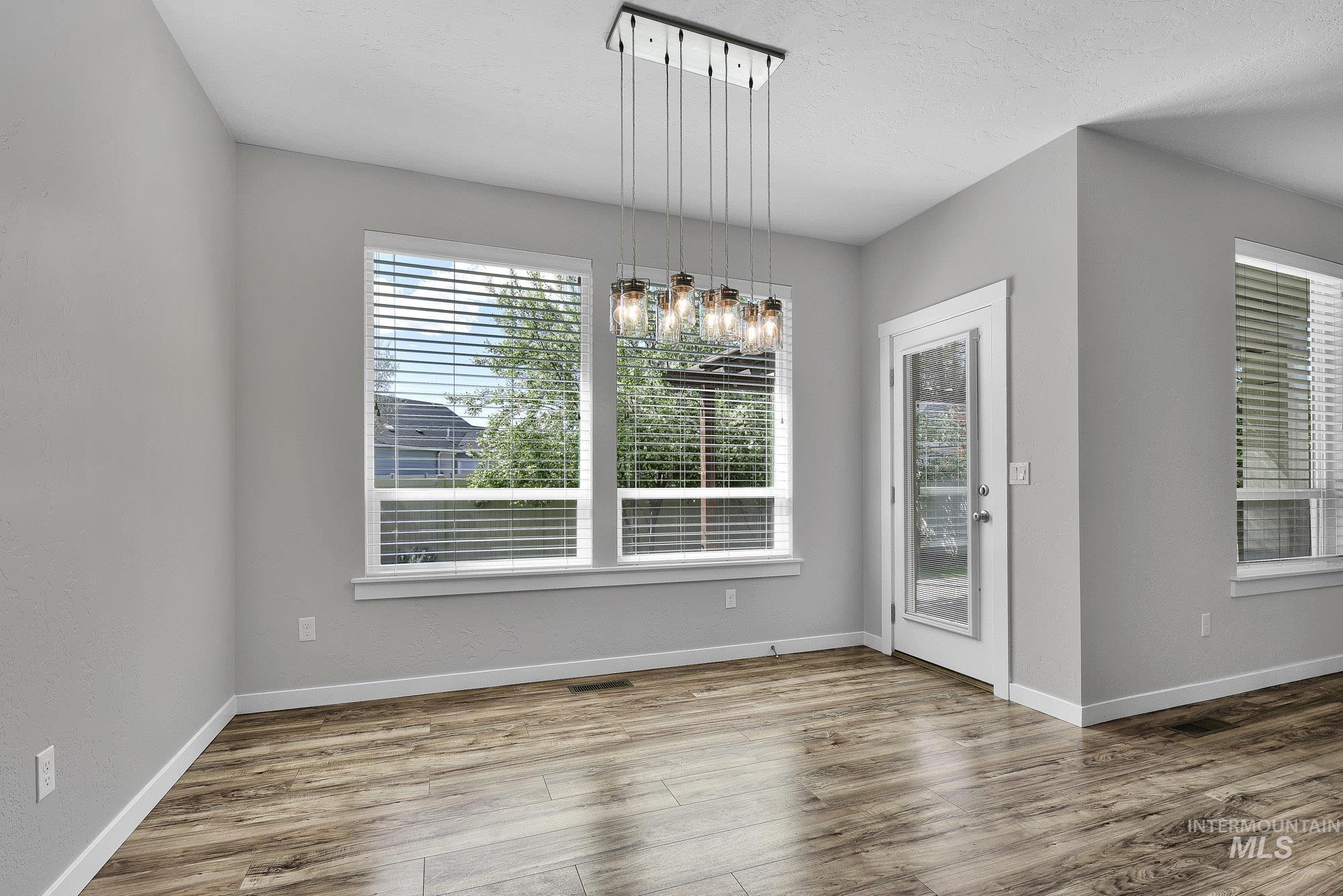 8937 S Pinova Ave, Kuna, Idaho 83634, 4 Bedrooms, 2.5 Bathrooms, Residential For Sale, Price $525,000,MLS 98983291