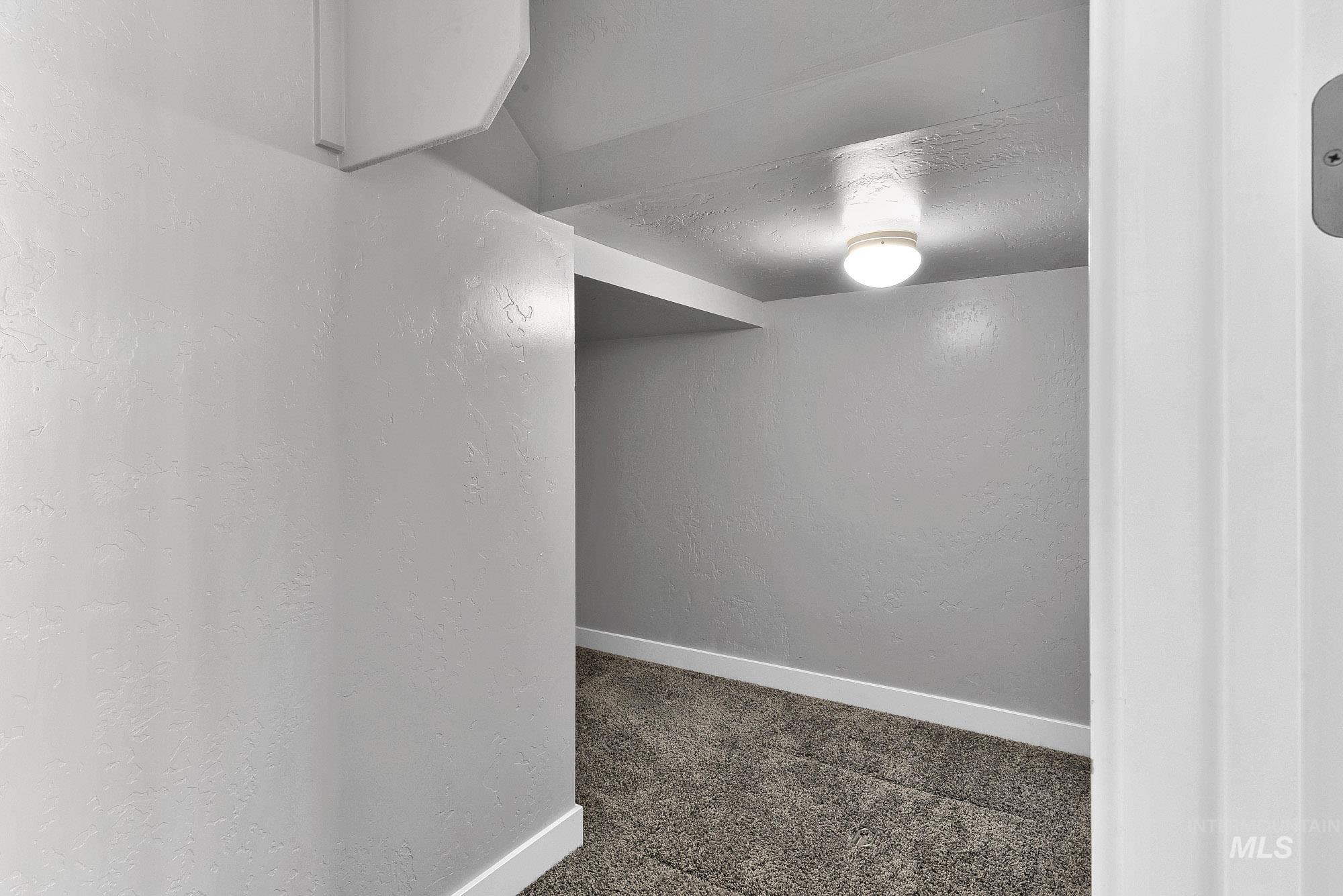 8937 S Pinova Ave, Kuna, Idaho 83634, 4 Bedrooms, 2.5 Bathrooms, Residential For Sale, Price $525,000,MLS 98983291