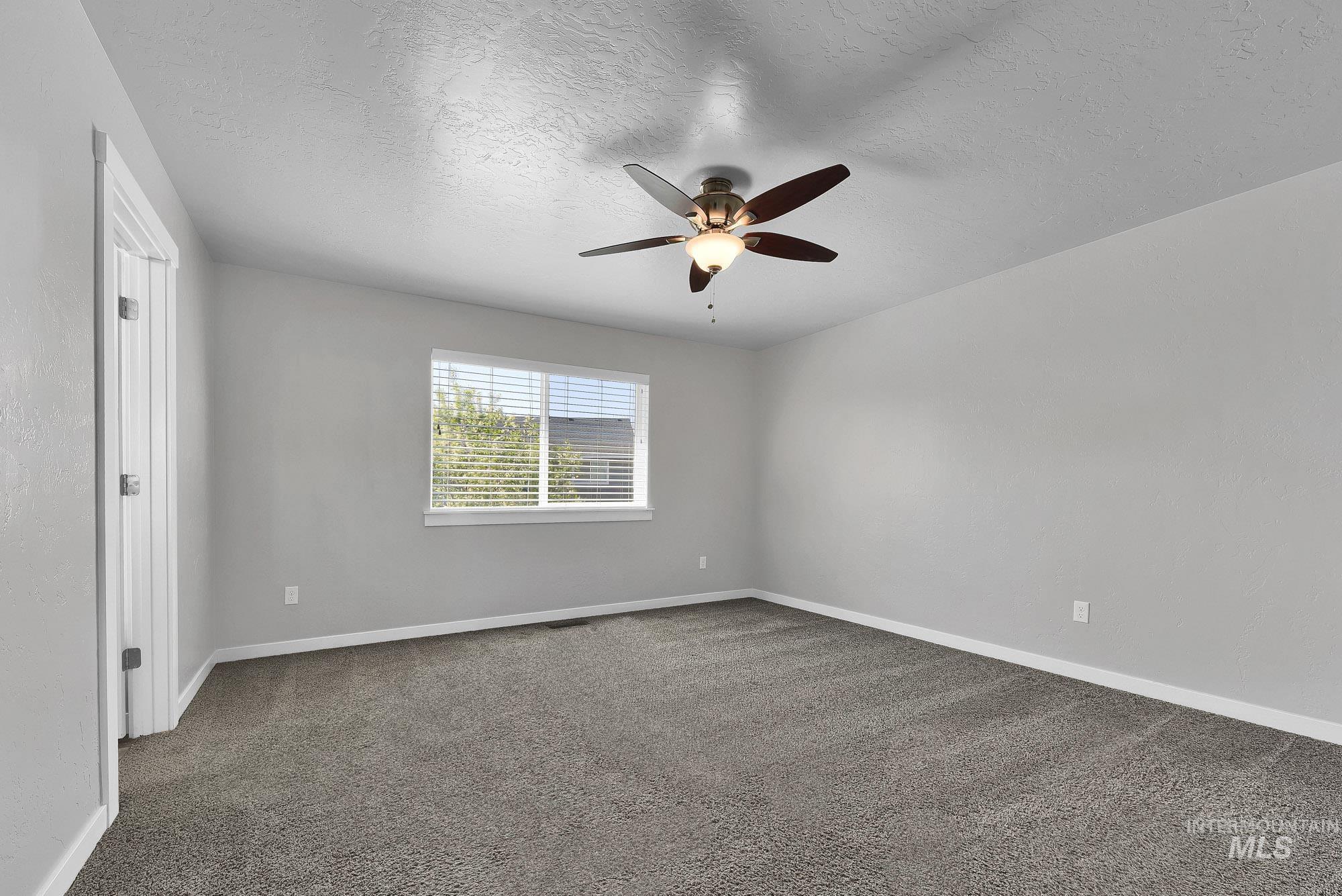 8937 S Pinova Ave, Kuna, Idaho 83634, 4 Bedrooms, 2.5 Bathrooms, Residential For Sale, Price $525,000,MLS 98983291