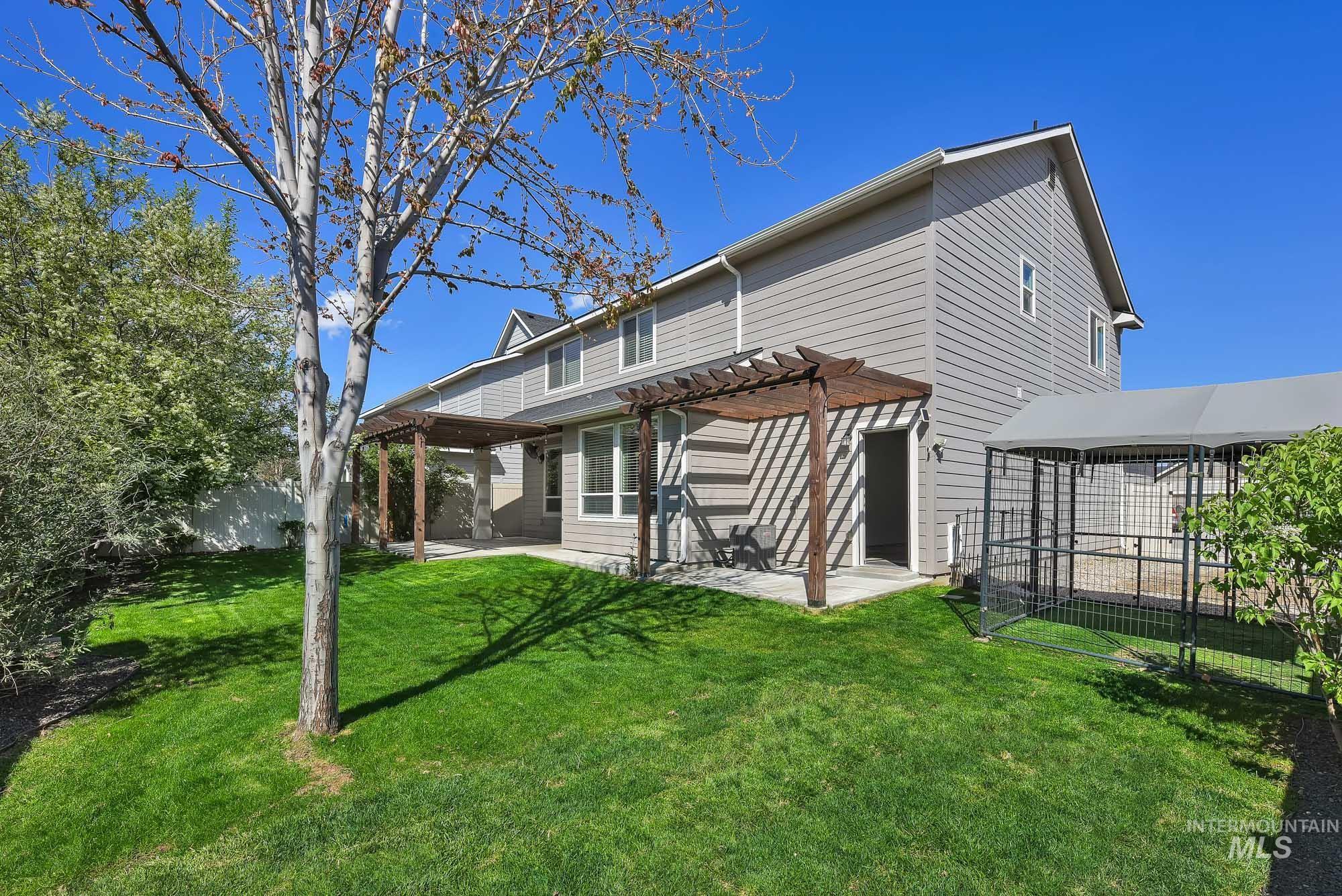 8937 S Pinova Ave, Kuna, Idaho 83634, 4 Bedrooms, 2.5 Bathrooms, Residential For Sale, Price $525,000,MLS 98983291