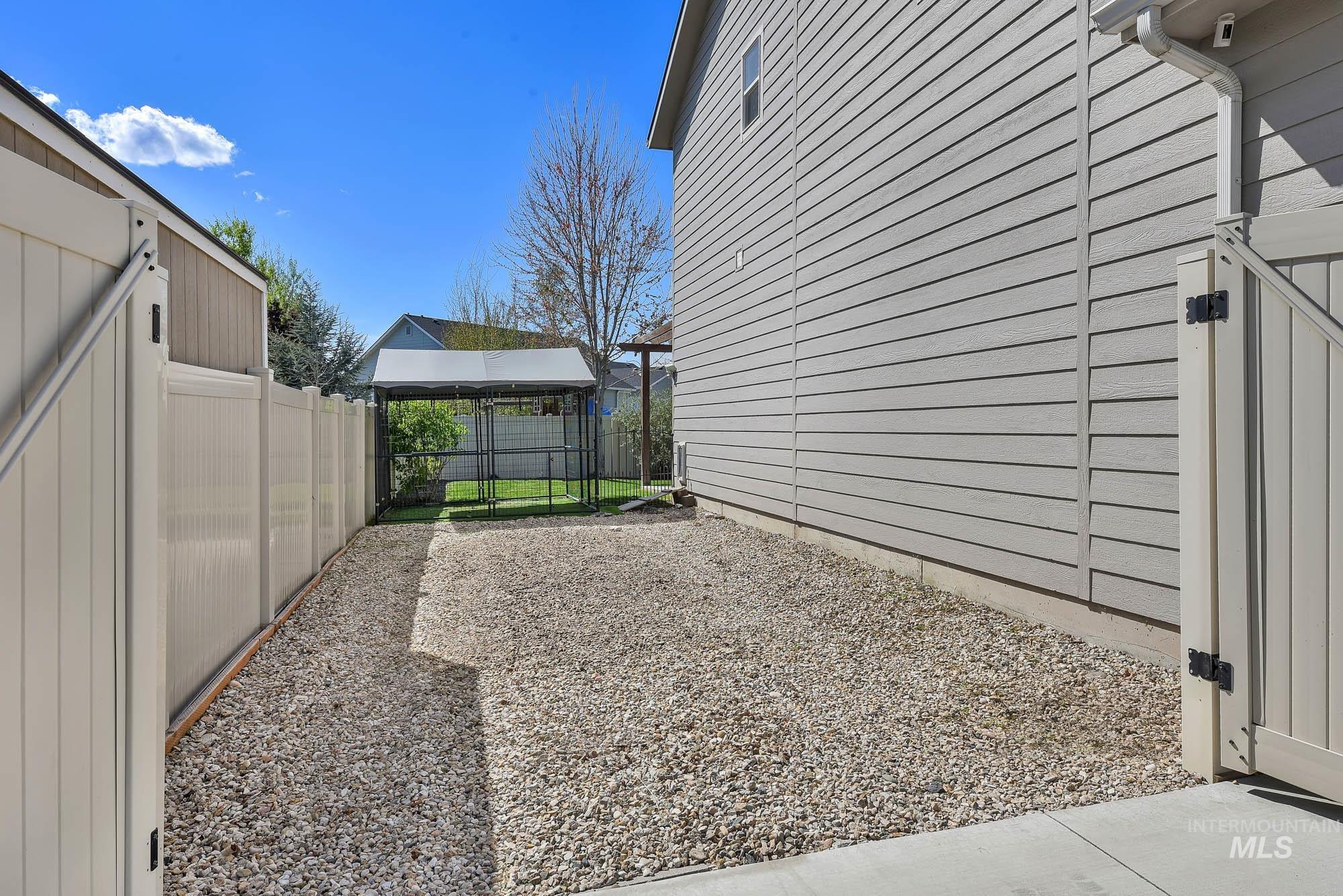 8937 S Pinova Ave, Kuna, Idaho 83634, 4 Bedrooms, 2.5 Bathrooms, Residential For Sale, Price $525,000,MLS 98983291