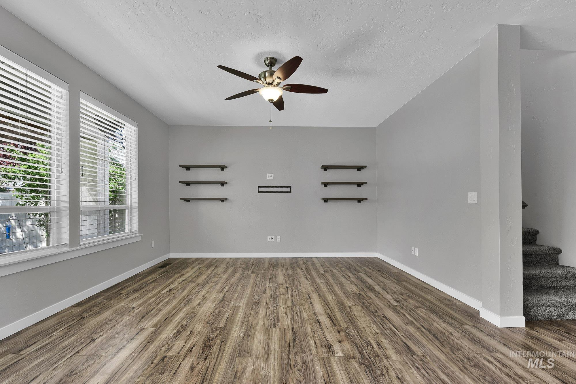 8937 S Pinova Ave, Kuna, Idaho 83634, 4 Bedrooms, 2.5 Bathrooms, Residential For Sale, Price $525,000,MLS 98983291