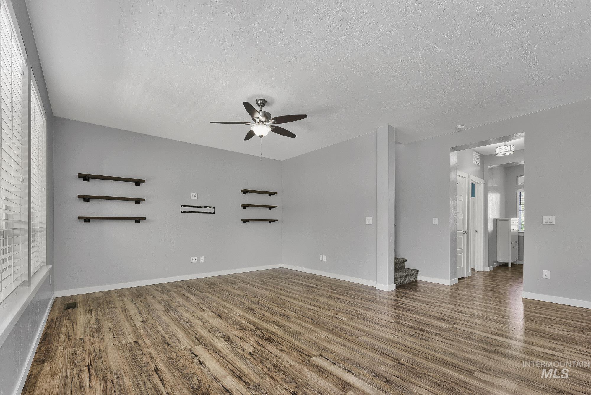 8937 S Pinova Ave, Kuna, Idaho 83634, 4 Bedrooms, 2.5 Bathrooms, Residential For Sale, Price $525,000,MLS 98983291