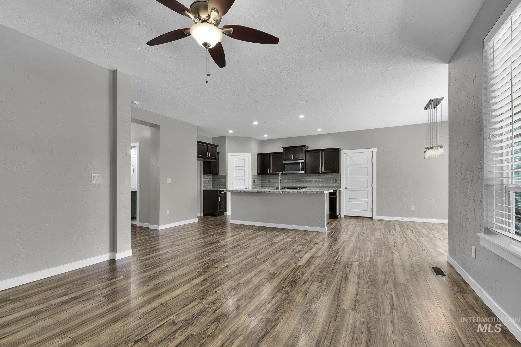 8937 S Pinova Ave, Kuna, Idaho 83634, 4 Bedrooms, 2.5 Bathrooms, Residential For Sale, Price $525,000,MLS 98983291