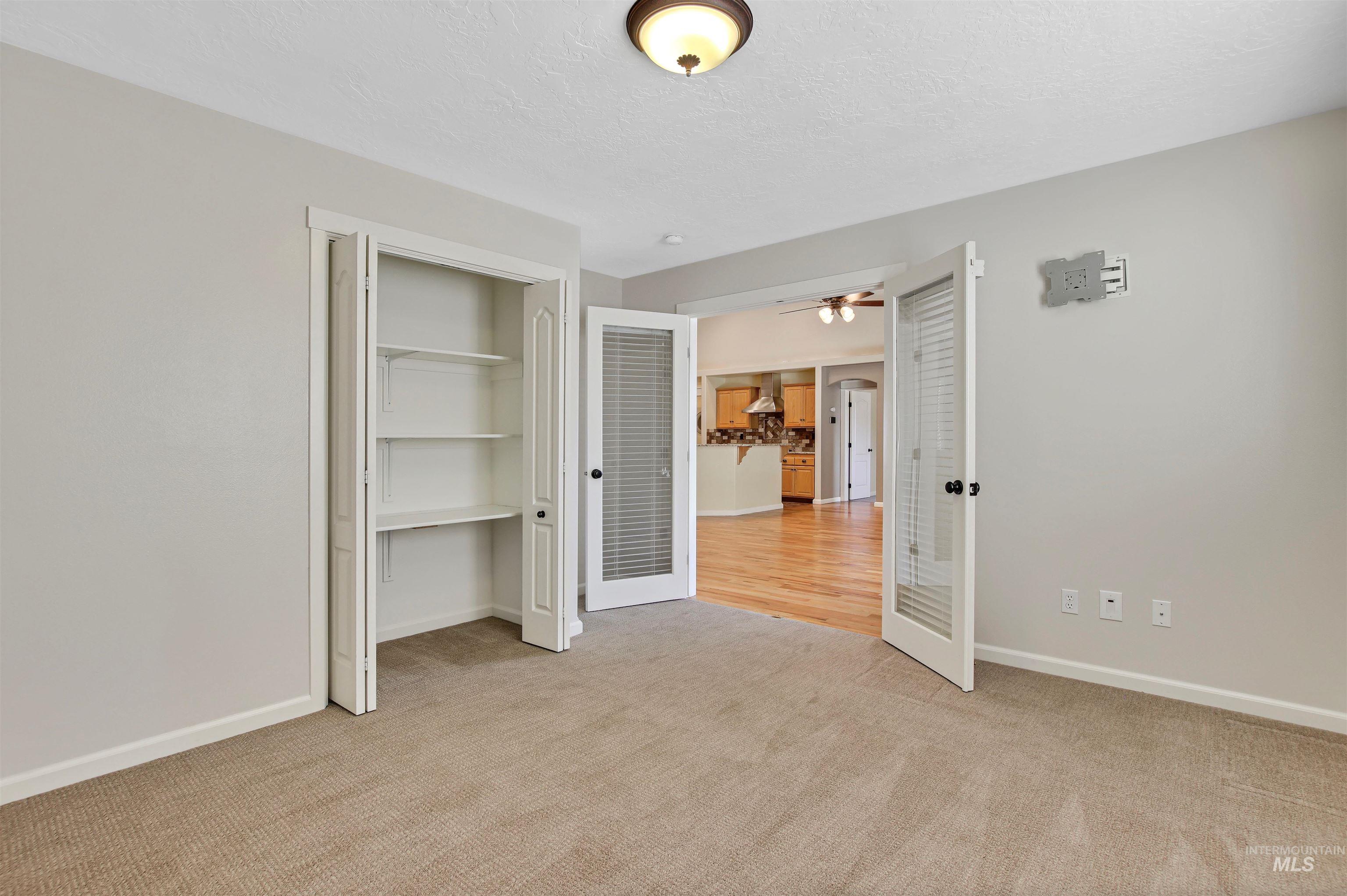 739 W Highland Ave, Nampa, Idaho 83686-4927, 4 Bedrooms, 2 Bathrooms, Residential For Sale, Price $470,000,MLS 98983292