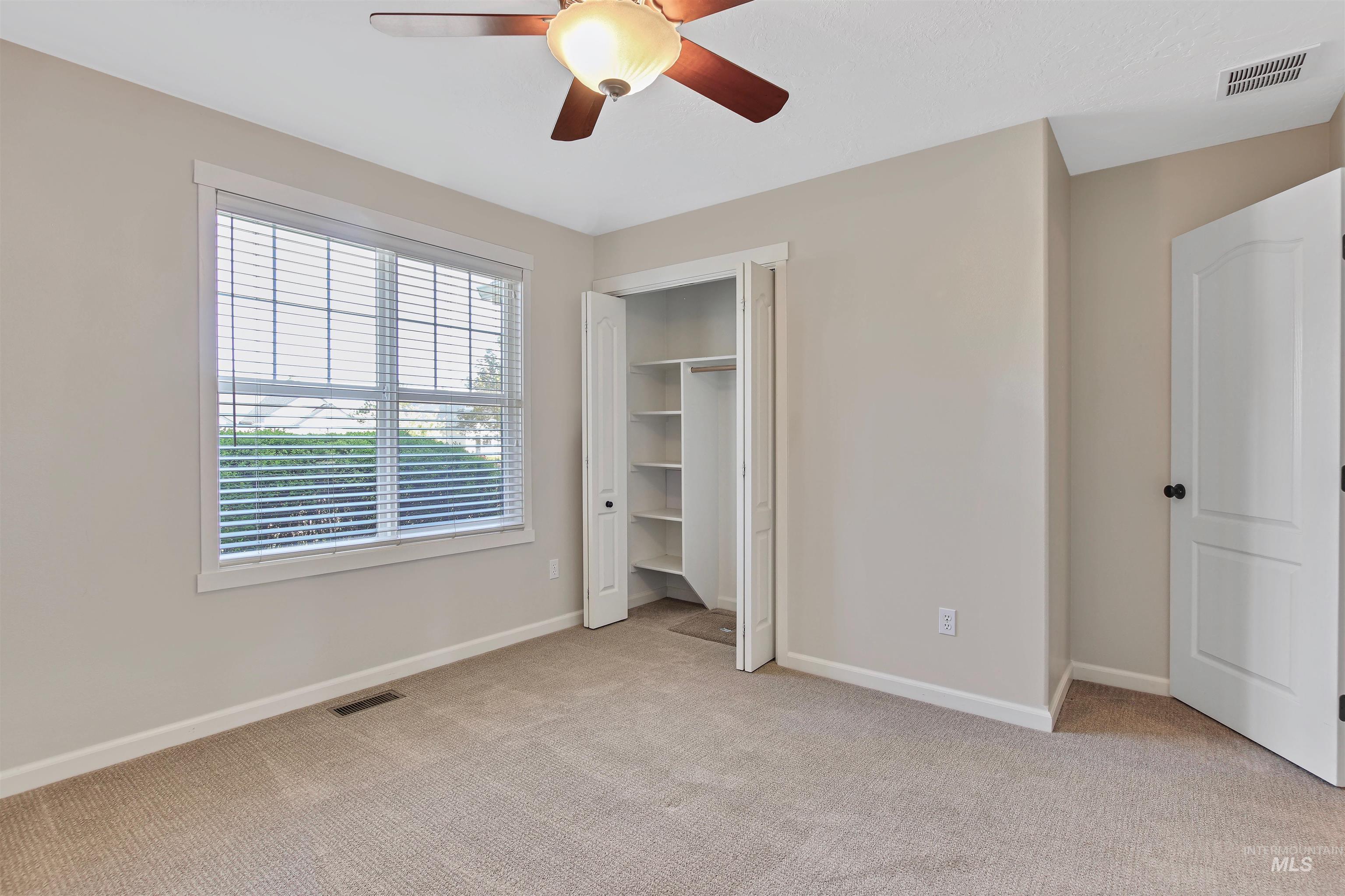 739 W Highland Ave, Nampa, Idaho 83686-4927, 4 Bedrooms, 2 Bathrooms, Residential For Sale, Price $470,000,MLS 98983292