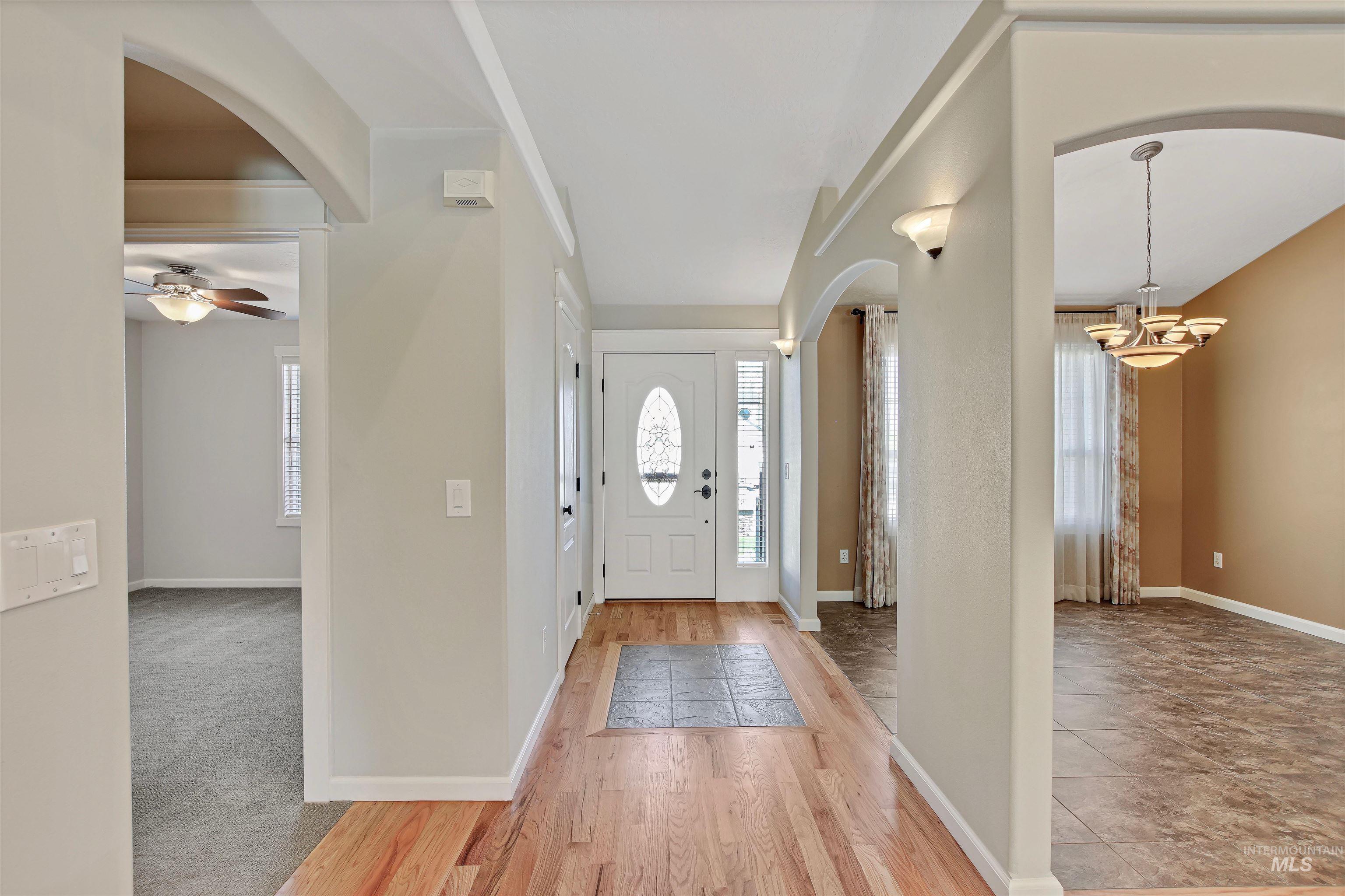 739 W Highland Ave, Nampa, Idaho 83686-4927, 4 Bedrooms, 2 Bathrooms, Residential For Sale, Price $470,000,MLS 98983292