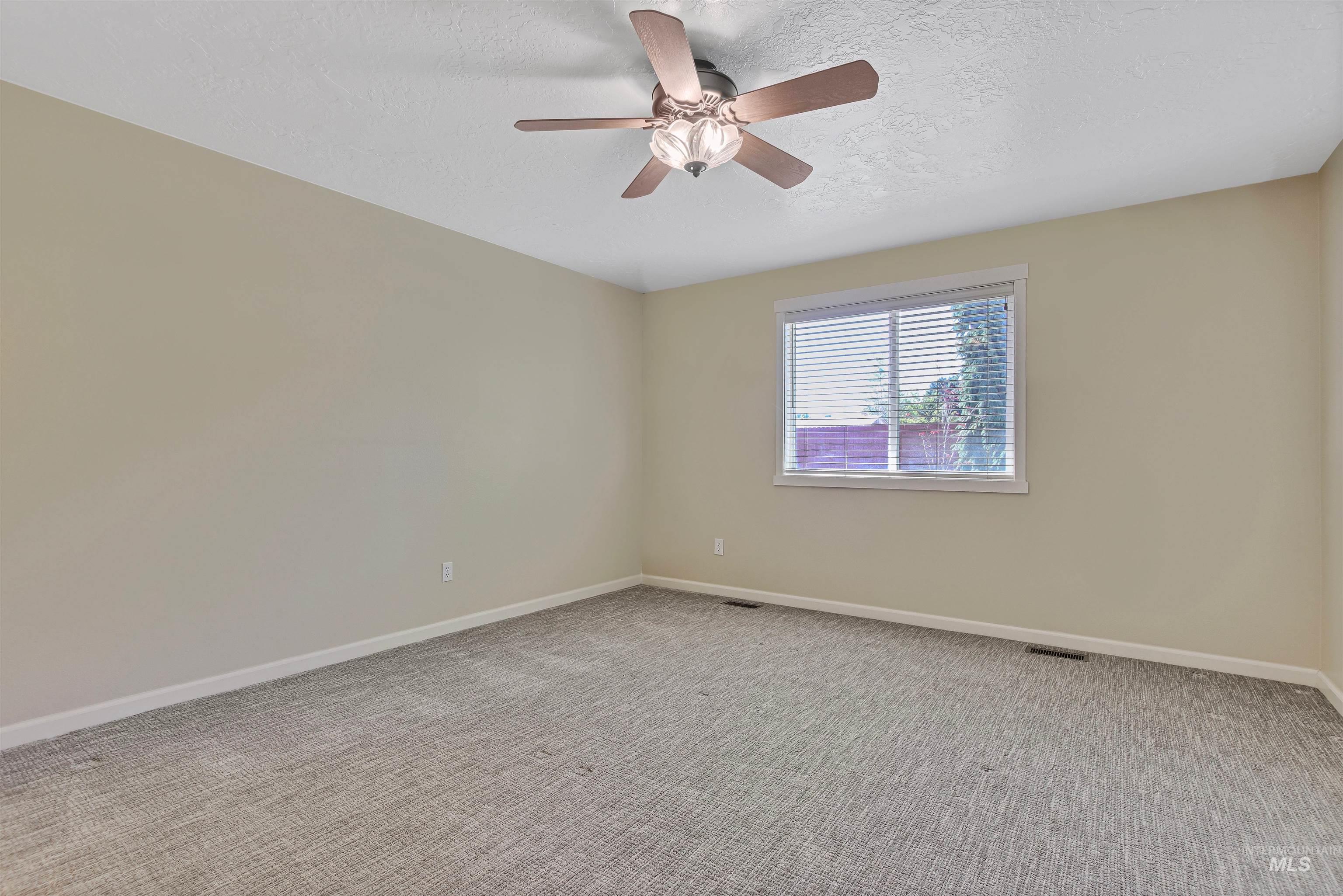 739 W Highland Ave, Nampa, Idaho 83686-4927, 4 Bedrooms, 2 Bathrooms, Residential For Sale, Price $470,000,MLS 98983292